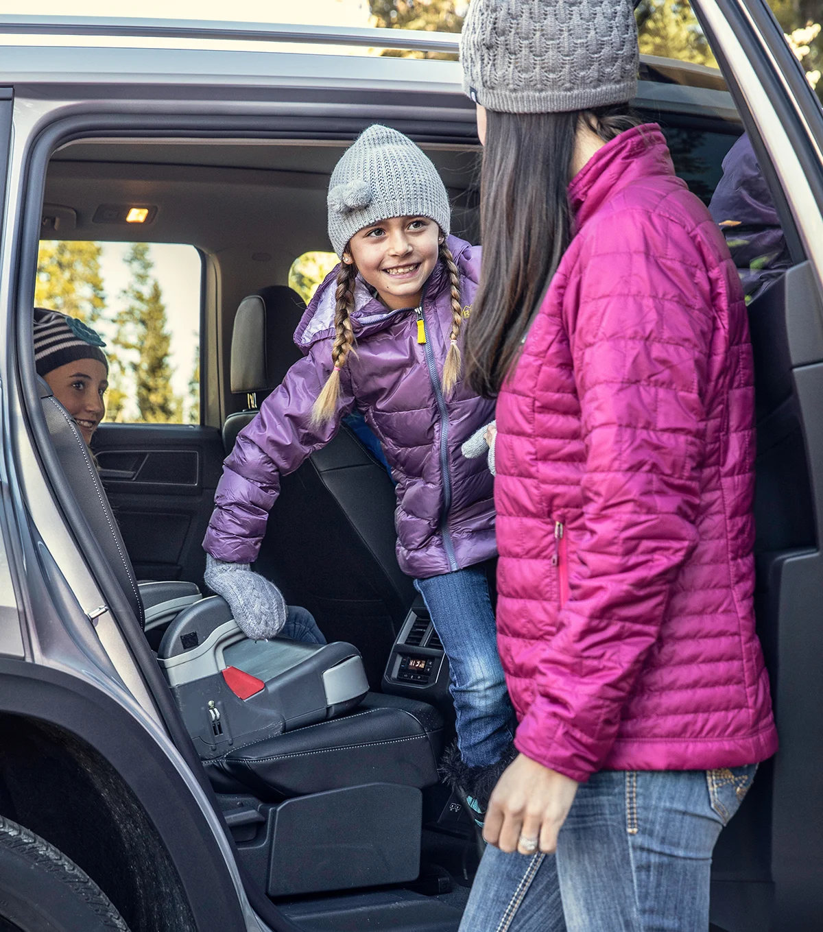 VWE_Dec_Family_5_ GettingOut.jpg