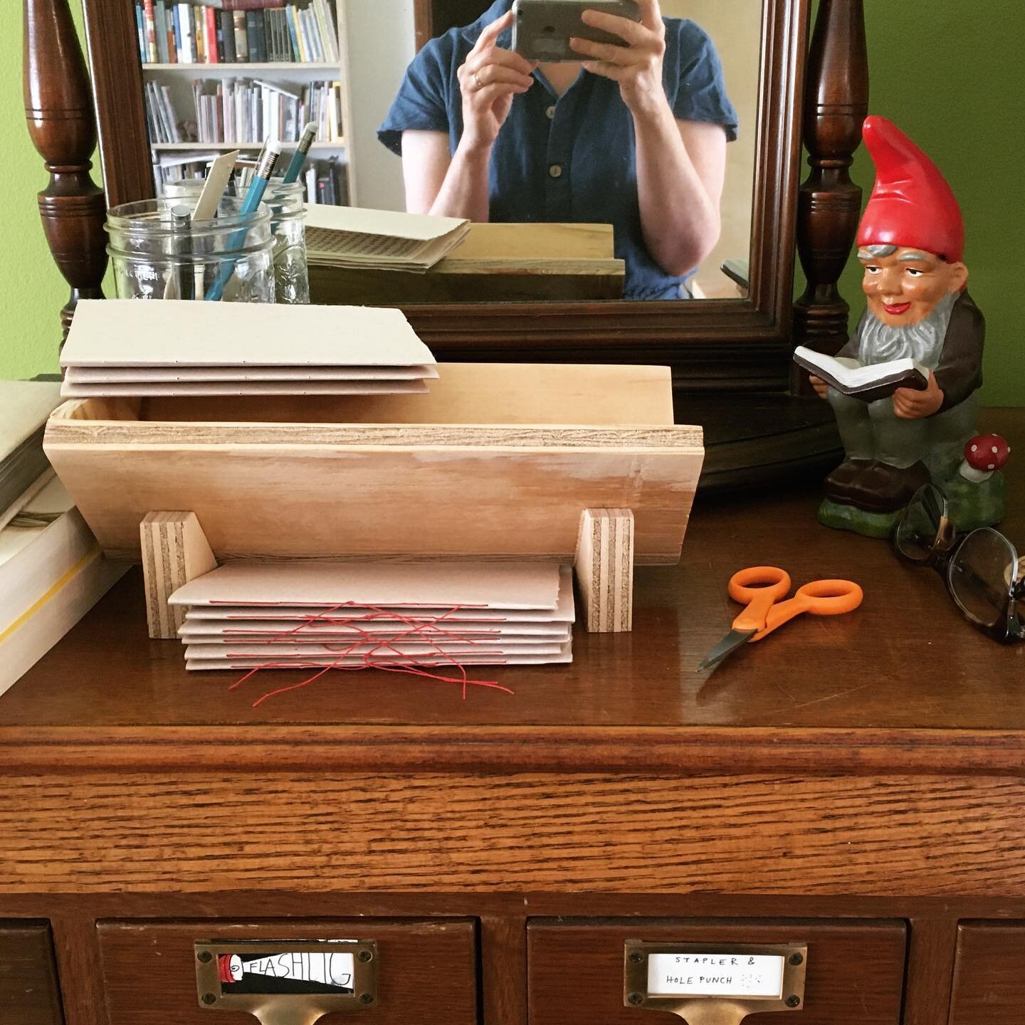 I keep creating these little &ldquo;floating&rdquo; studios&hellip; a jar, an anchovy tin&hellip; or this little setup on top of my card-catalog. I&rsquo;m able to sneak some moments of making while my one-year-old is playing happily.