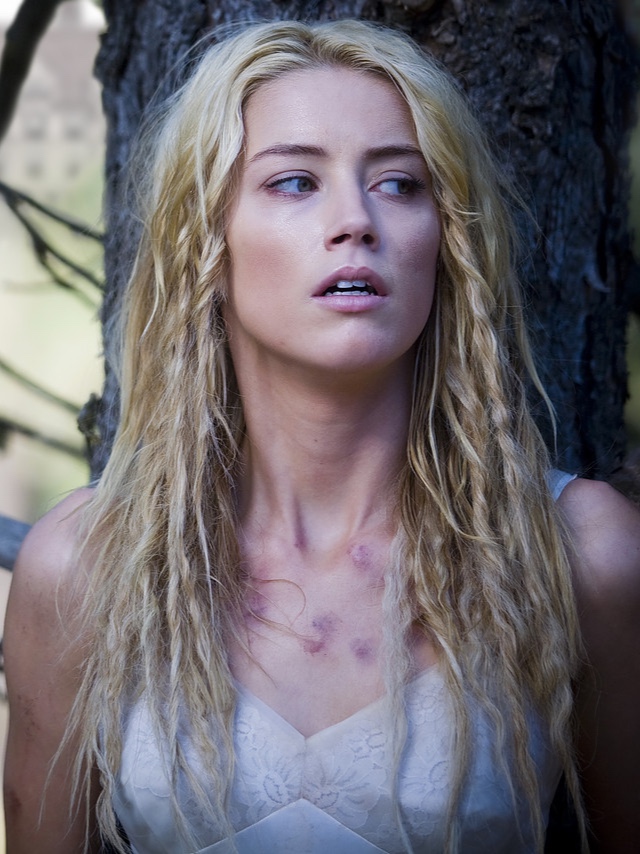 Amber Heard - Extensions