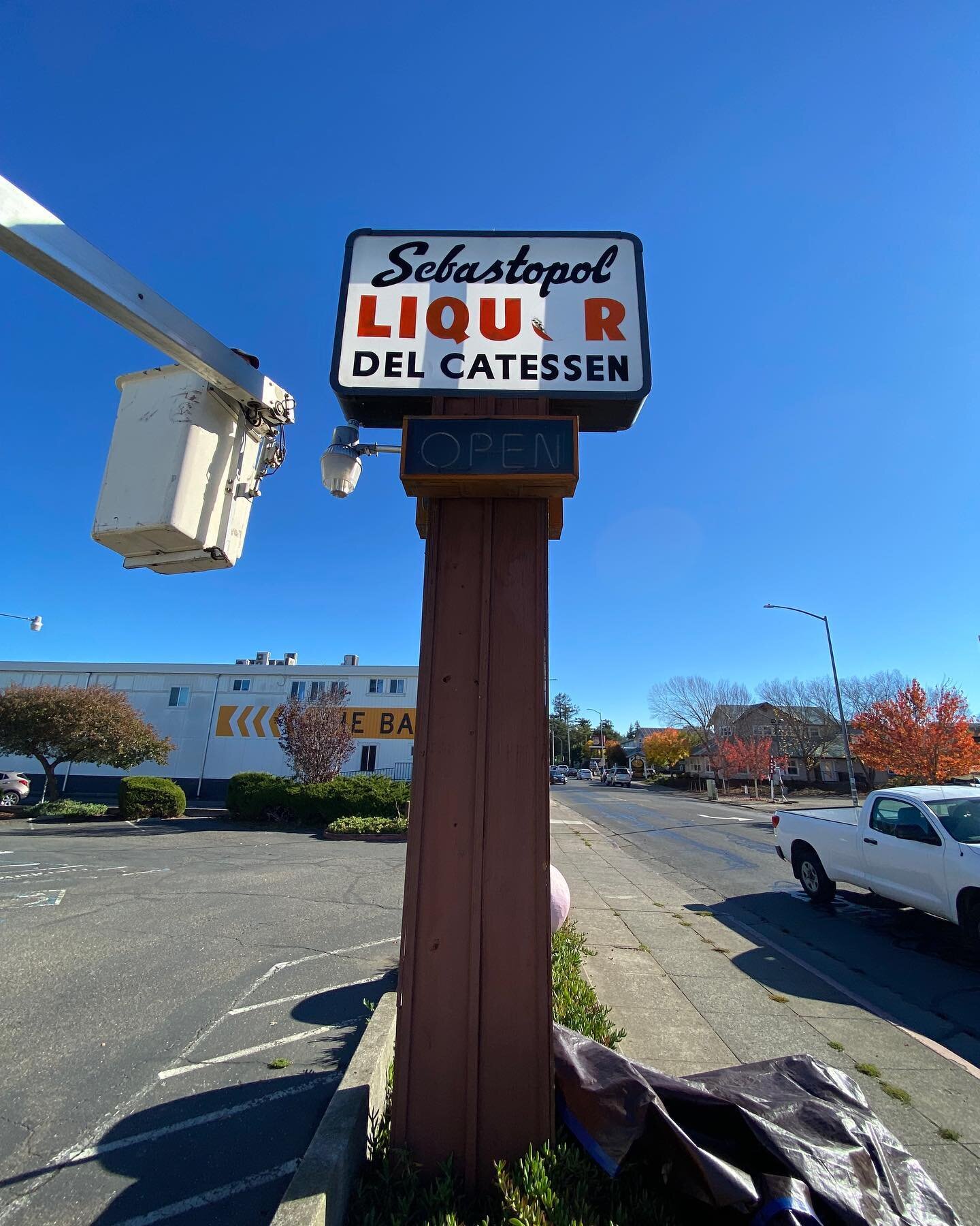 Sebastopol Liquors needed a refresh after the last big windstorm took out one of the old faces. One of the brightest signs in Sebastopol! #golocalsonomacounty #signs #signshop #sonomacountysigns