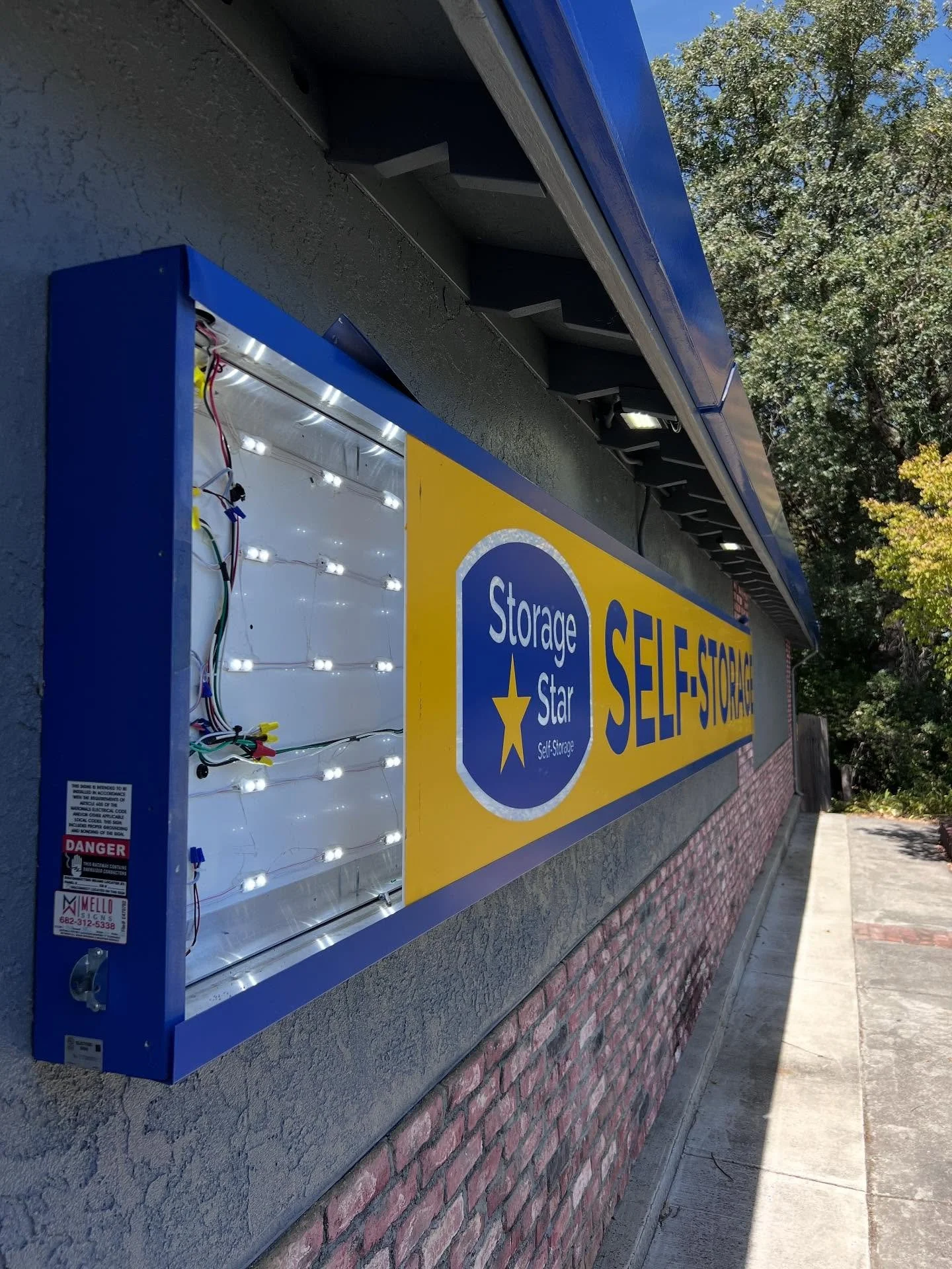 @storagestarselfstorage is in the old Cloverdale Mini Storage space. Check em out!