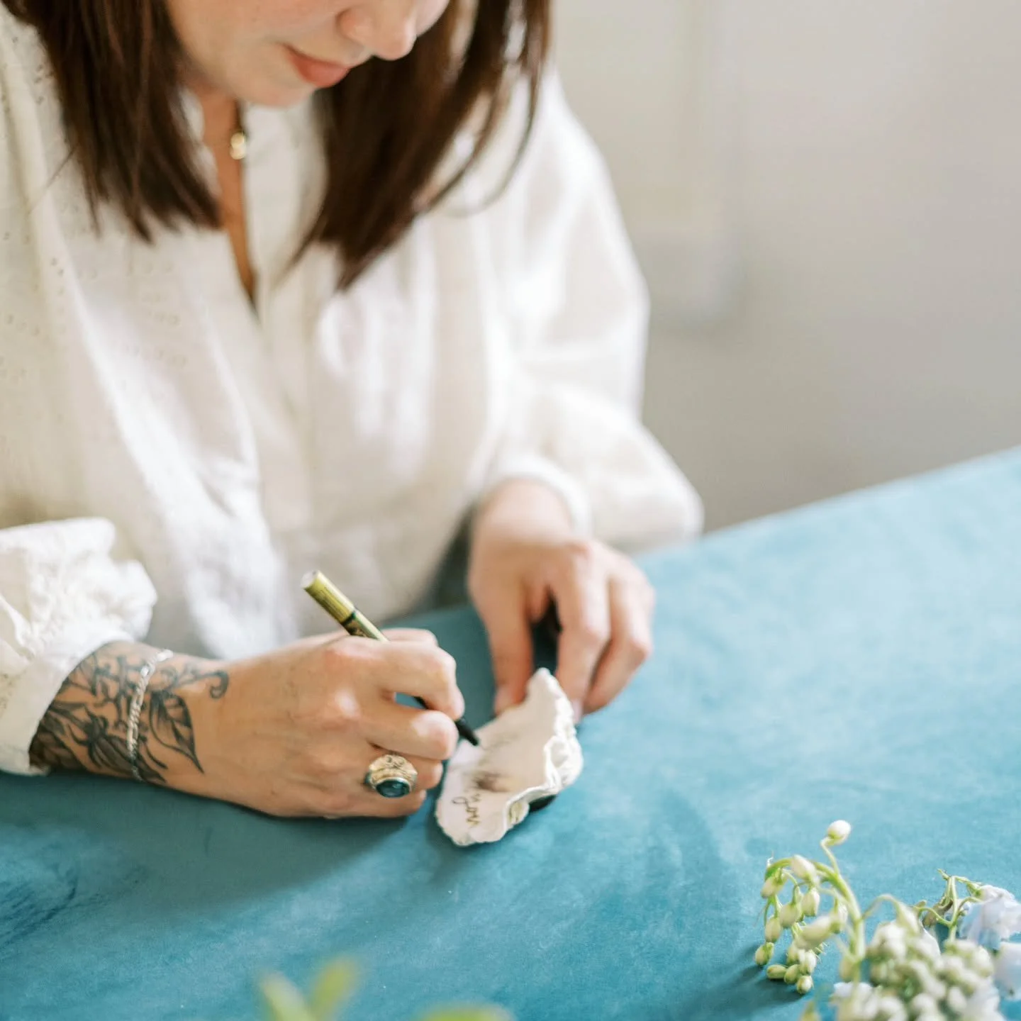 Elevated events deserve thoughtful details ✨

Live personalization creates an unforgettable experience &mdash; where guests don&rsquo;t just attend, they leave with something personal, and almost anything can be customized.
.
.
.
.
@sierradyerco

#br