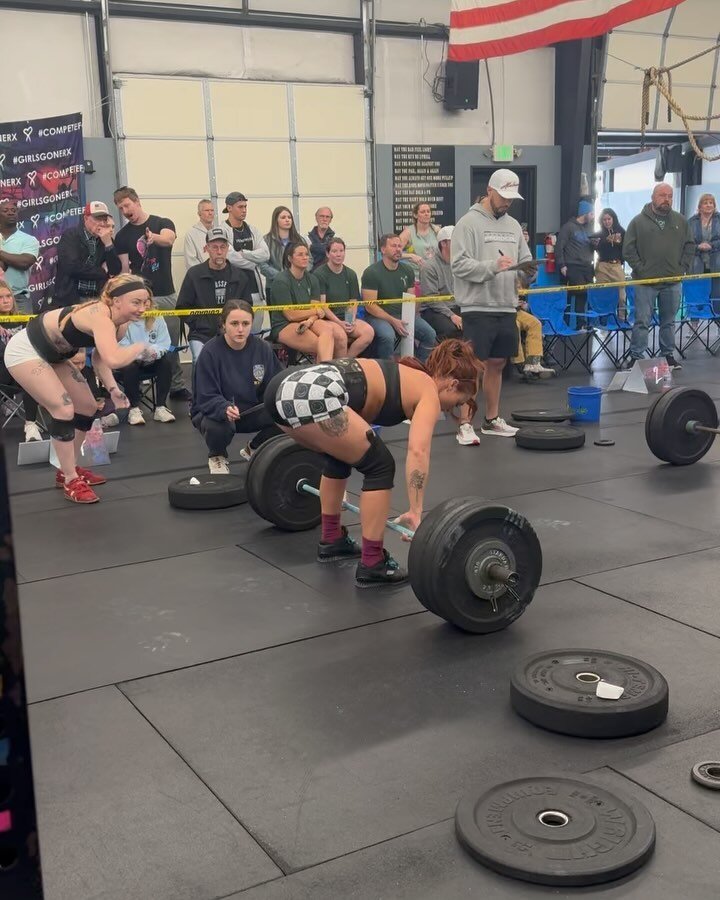 These women are STRONG 💪🏼

Some highlights from our strength event at Best Babes Decatur 🔥
#competeforacure #competeforacause #girlsgonerx #strongwomen