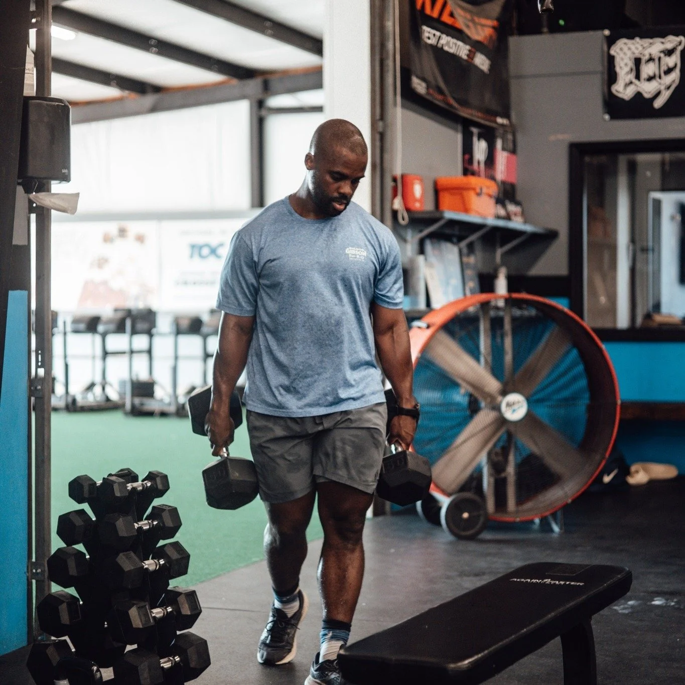 If you're thinking about it... this is your sign.

 #CrossFitCommunity #StrongerEveryDay #TrainTogether #ConsistencyWins #StrengthTraining #FunctionalFitness