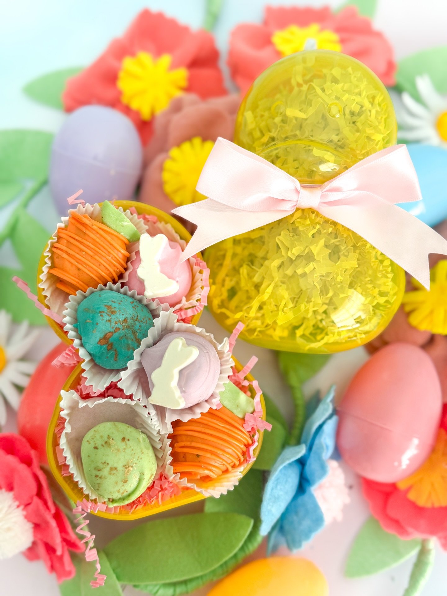 We&rsquo;re hopping right into spring next week and our Easter drop is ✨ LIVE ✨ Stuff those baskets and deck your holiday brunch spread with something sweet. There are tons of options in every size so noBunny gets left out. Pick up will be at the APT