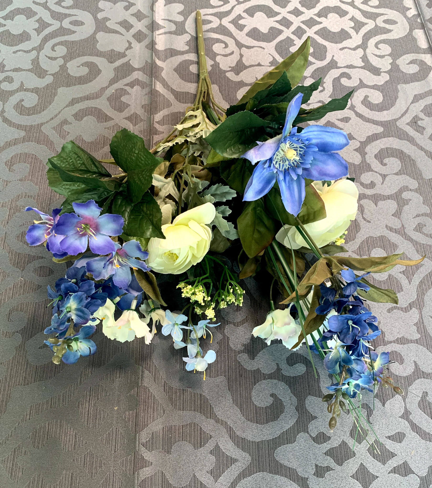 Blue and White Bouquets (FL9)