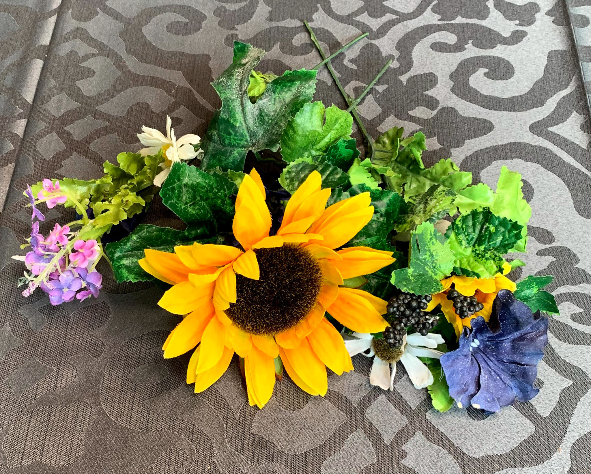 Sunflower Blues (FL110)