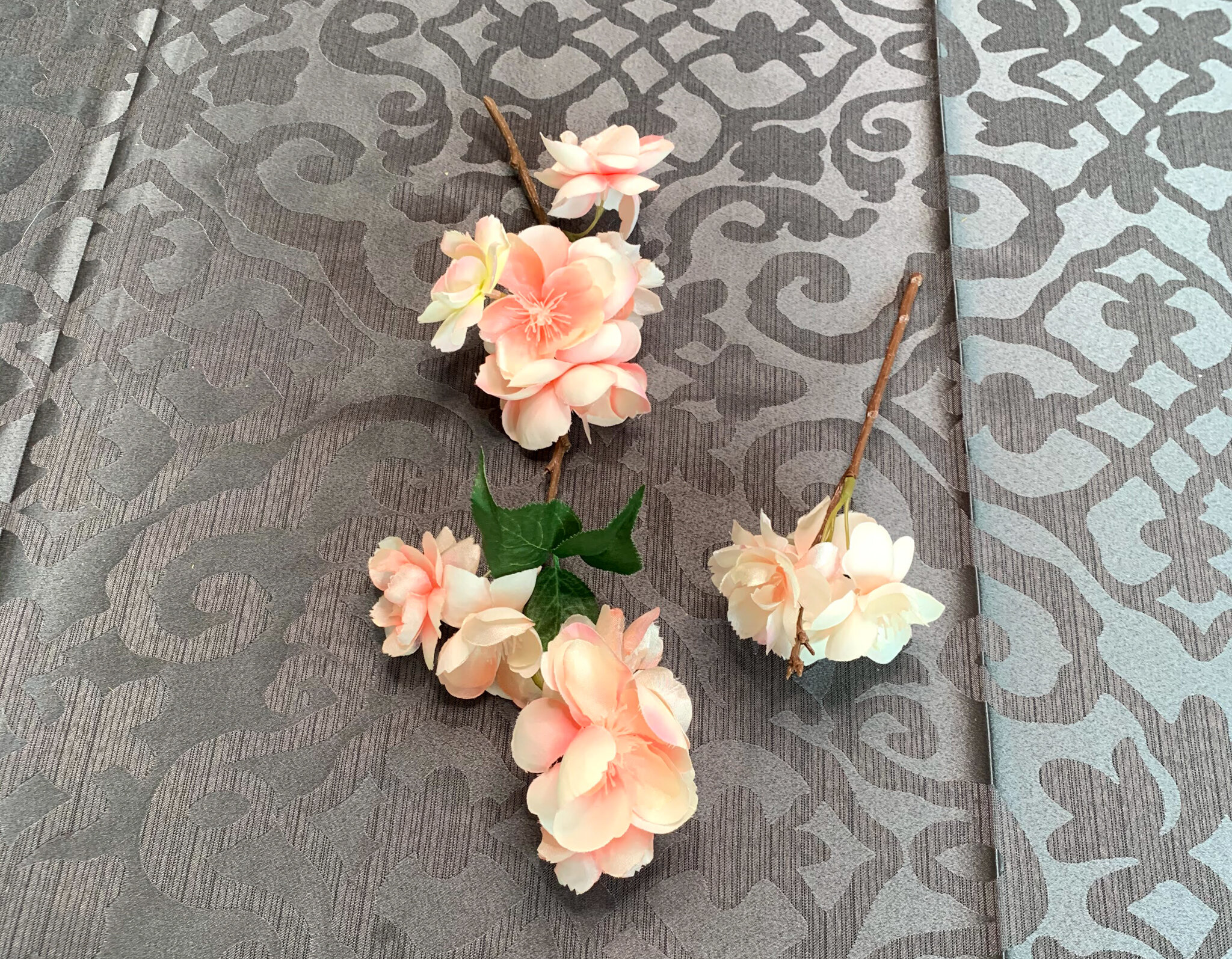 Peach Blossoms (FL131)