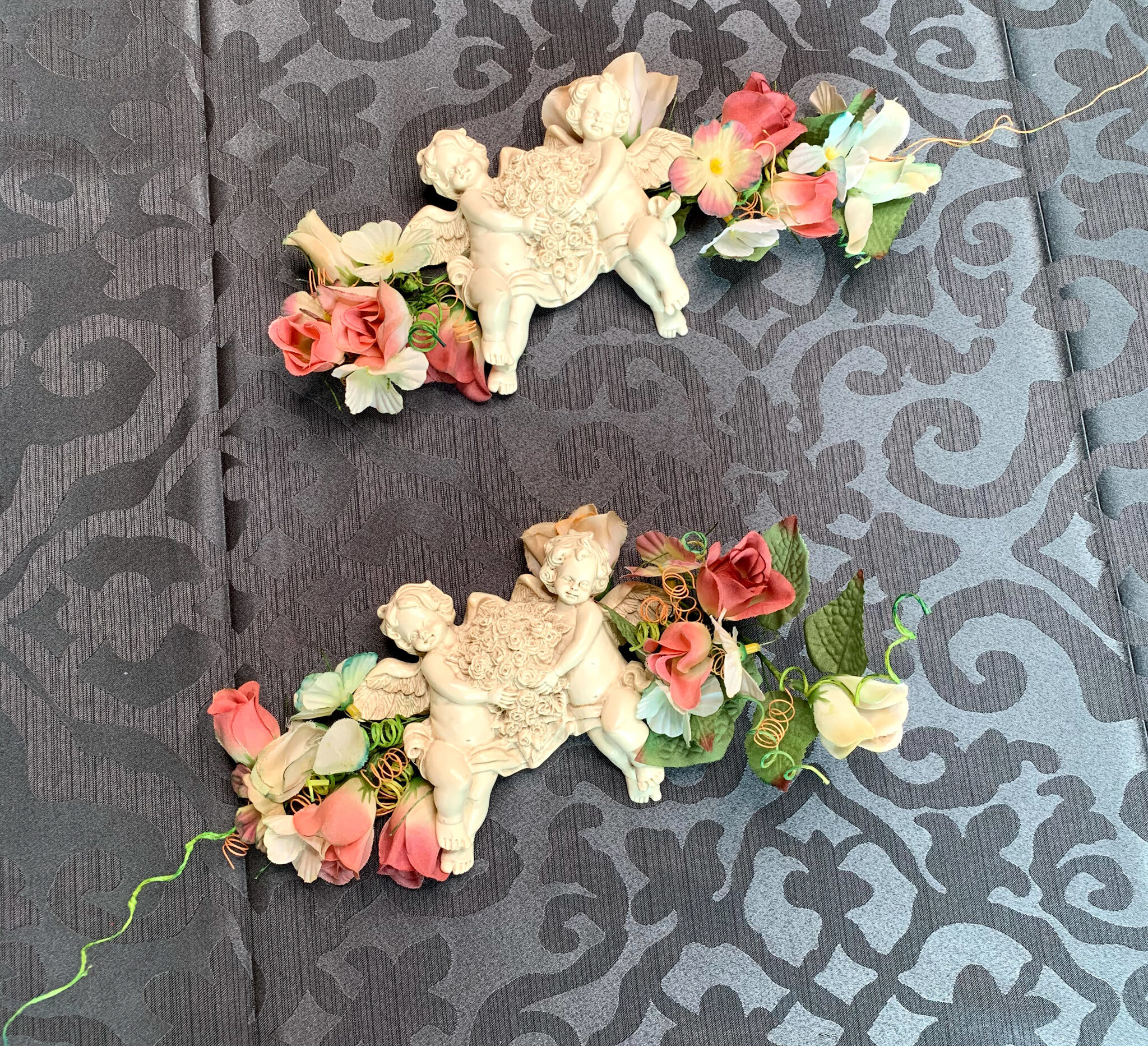 Two Cupids Accent Pieces (FL143)