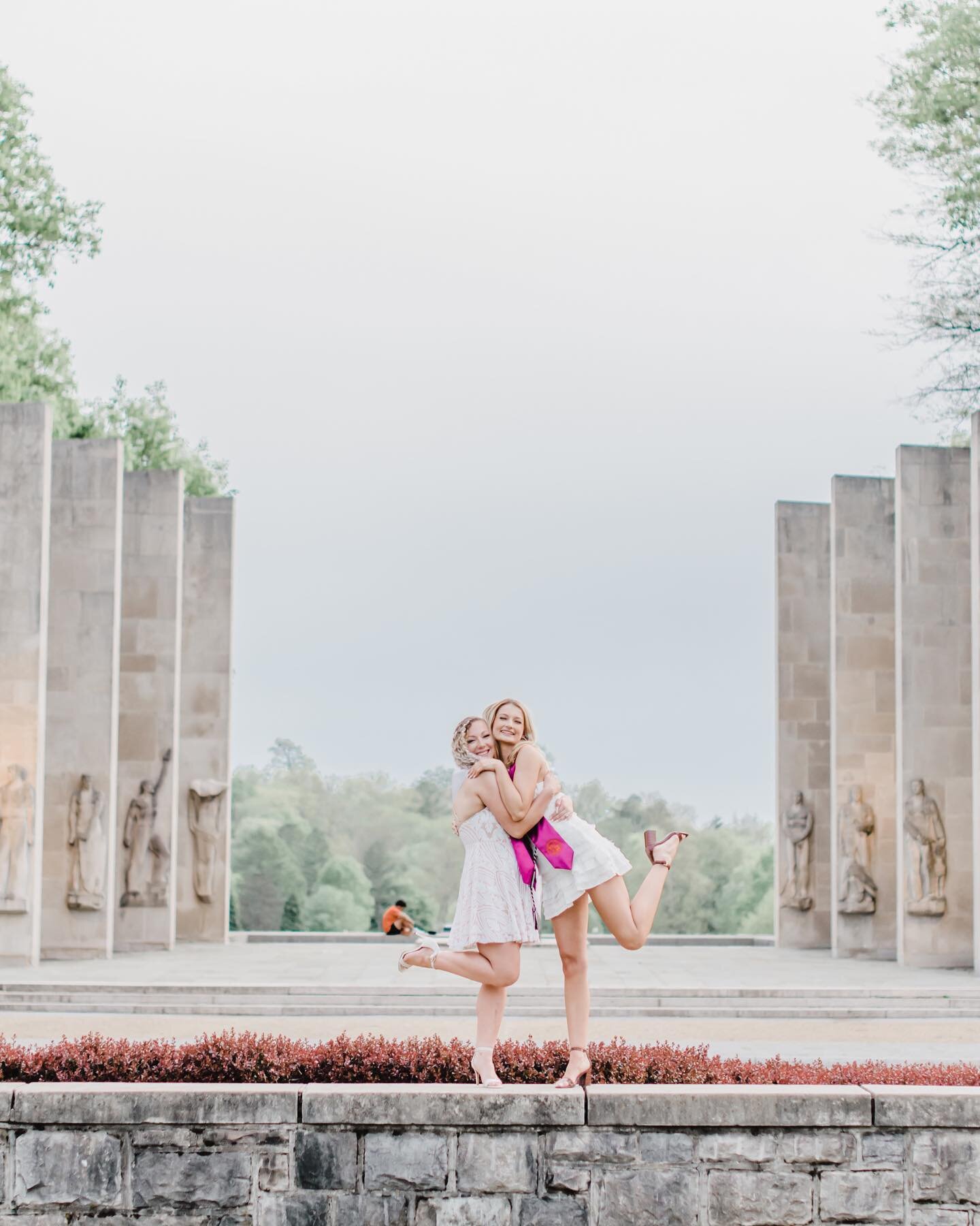 Grad and senior sessions with your bestie are always the best! My high school senior photos with my friends are still the ones I look back on with the fondest memories!