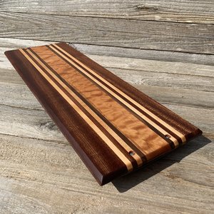 Woodland Series Large Cutting Board with Handle - Sapele, Maple & Waln