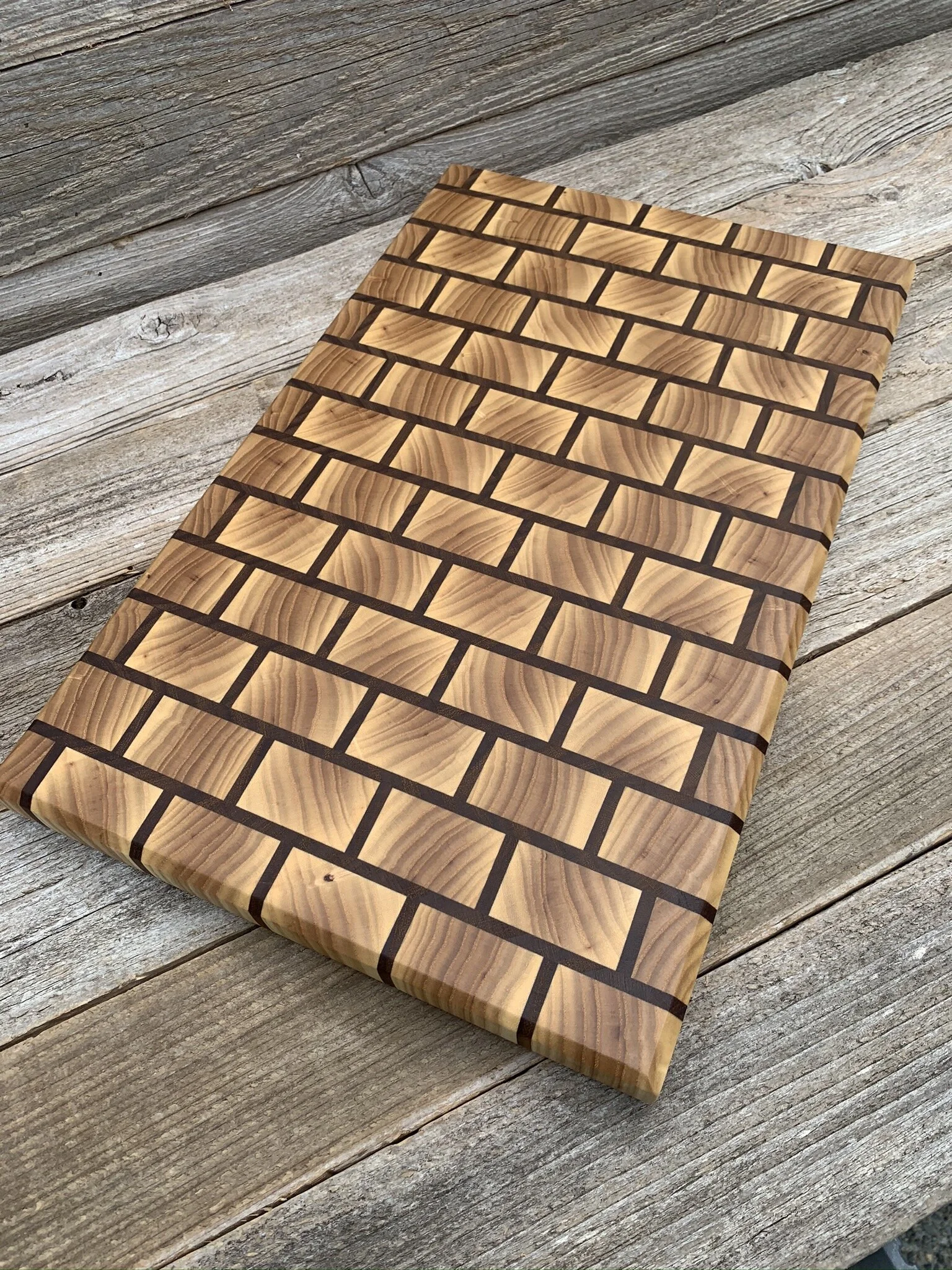 EndGrain Brick Cutting Board — Six Eight Woodworks