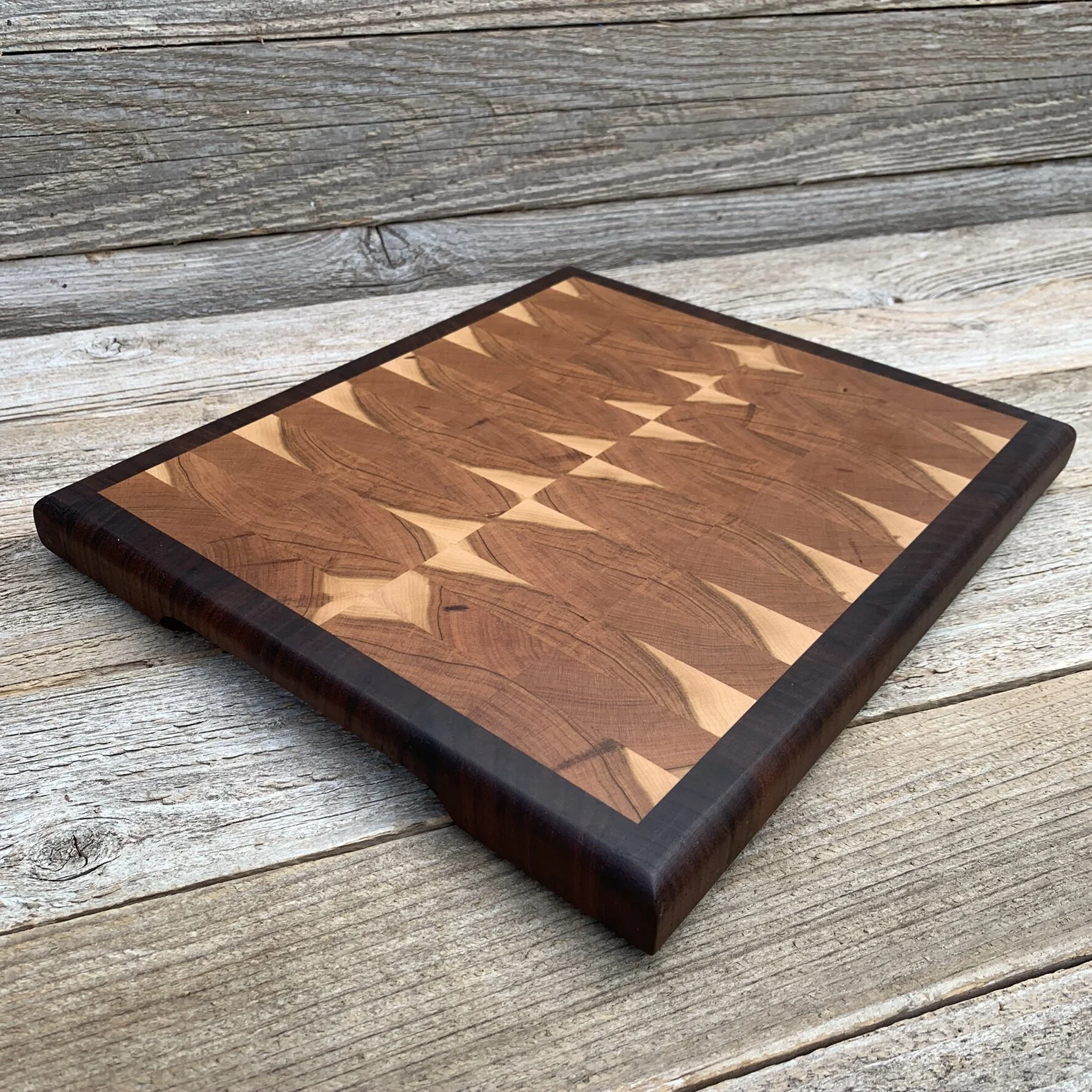 End-Grain Cutting Board