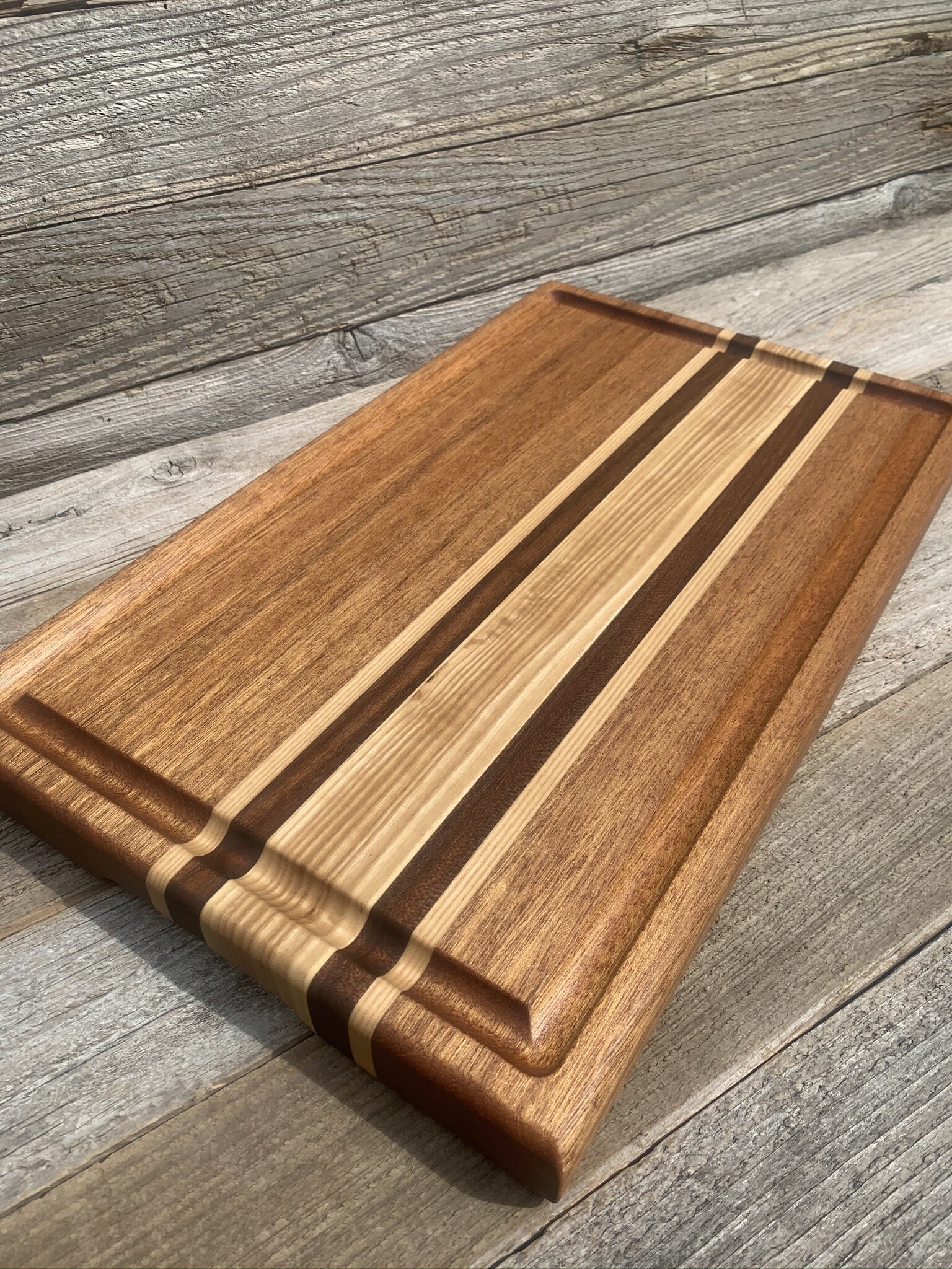Edge-Grain Cutting Board with Juice Groove