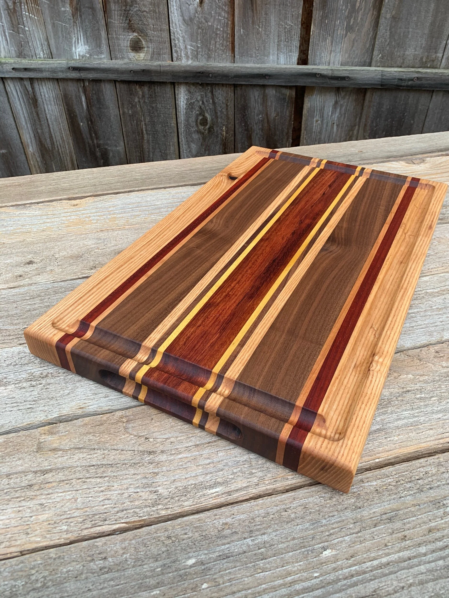 64B8434C-0008-48E2-AB97-3CD5702244F4