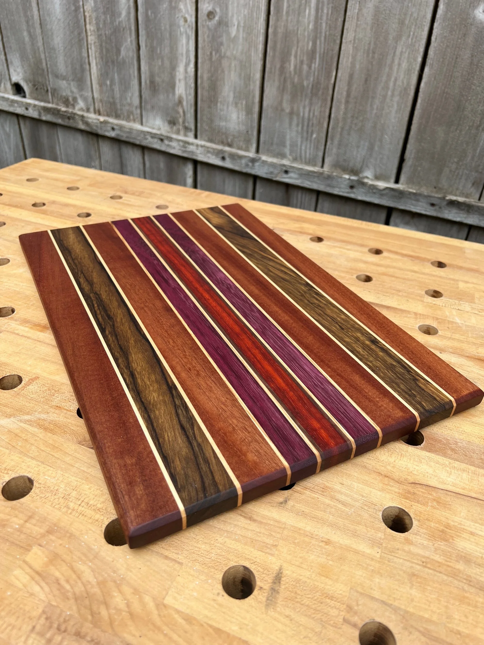 815D09ED-CF2D-4F22-BF07-E3834345708E