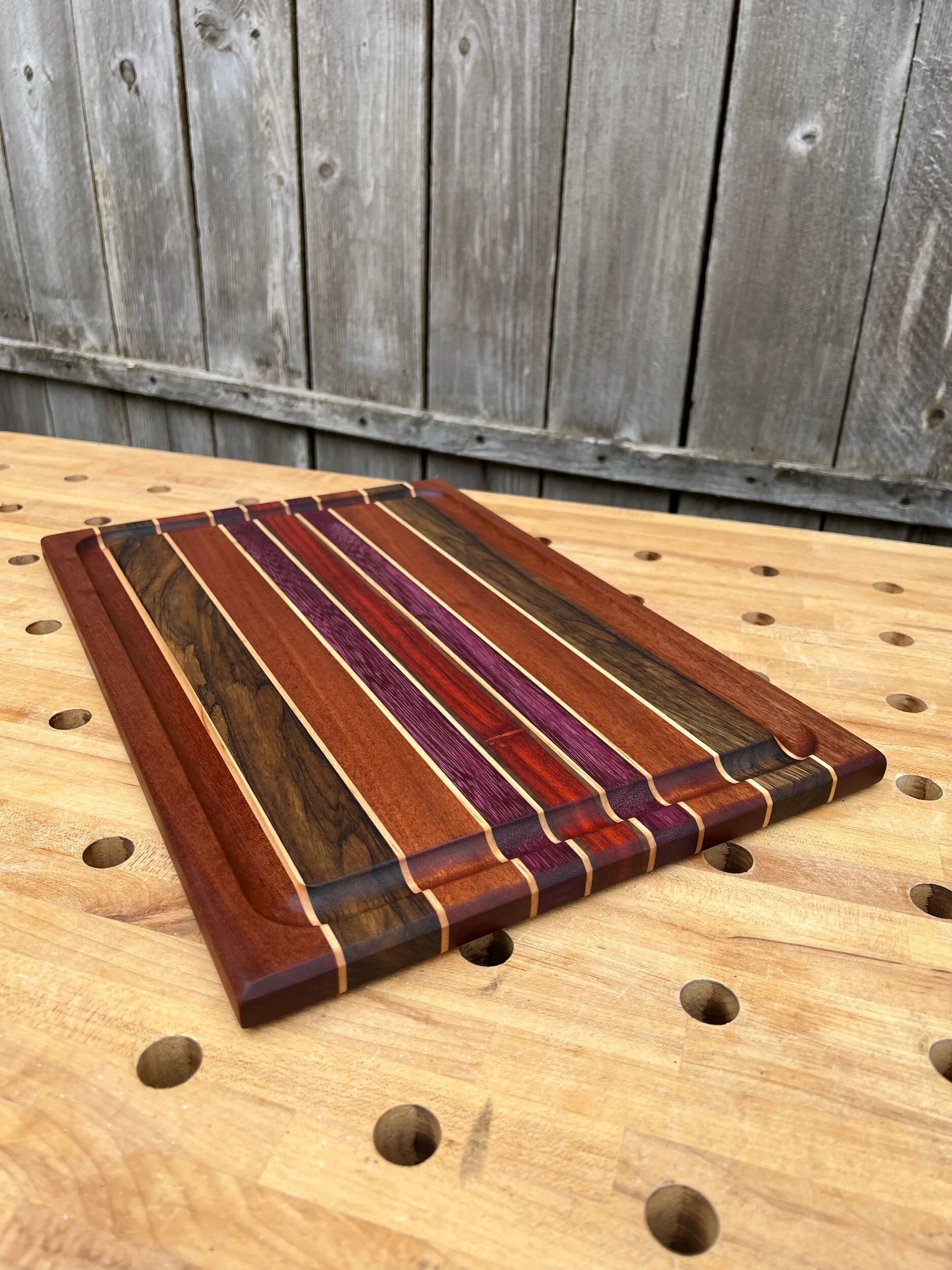 CDF835C4-627E-4EB4-B22C-AB400EFD1CCC