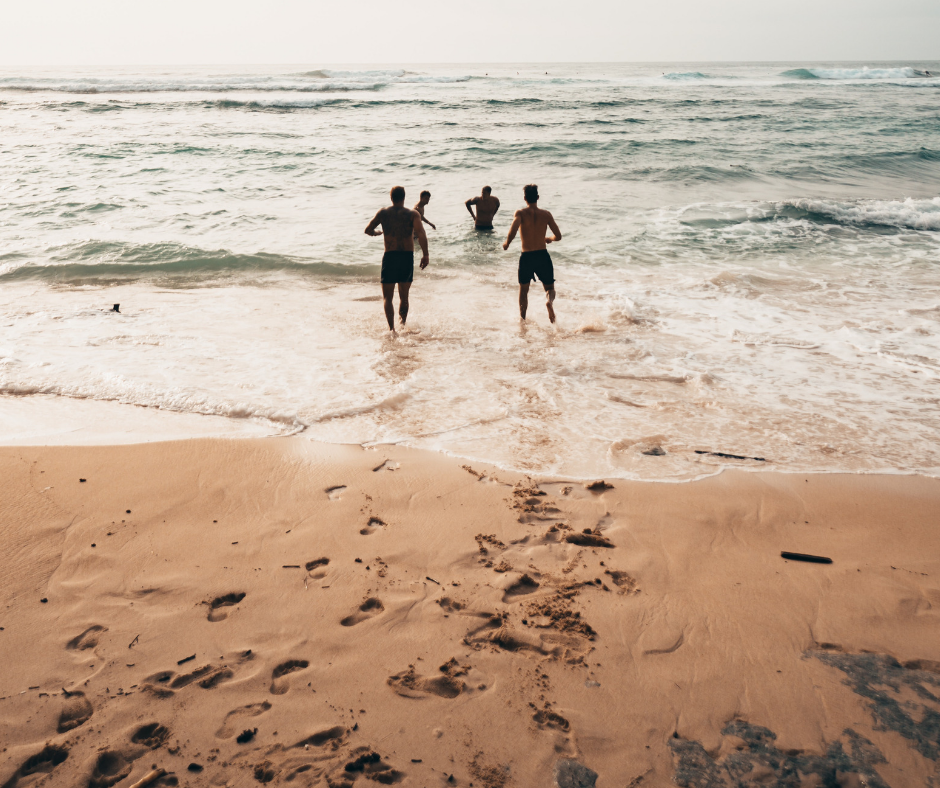 Swim with a friend Not only is swimming with a friend (or family member) a fun way to enjoy the beach, it is also very sensible. While you are swimming together you can keep an eye out for each other, and if further assistance is required, one person could call or go for help. If everyone swimming together knows their own limits it is a good idea to share this with those around you so you can all stay within everyone’s comfortable limits.