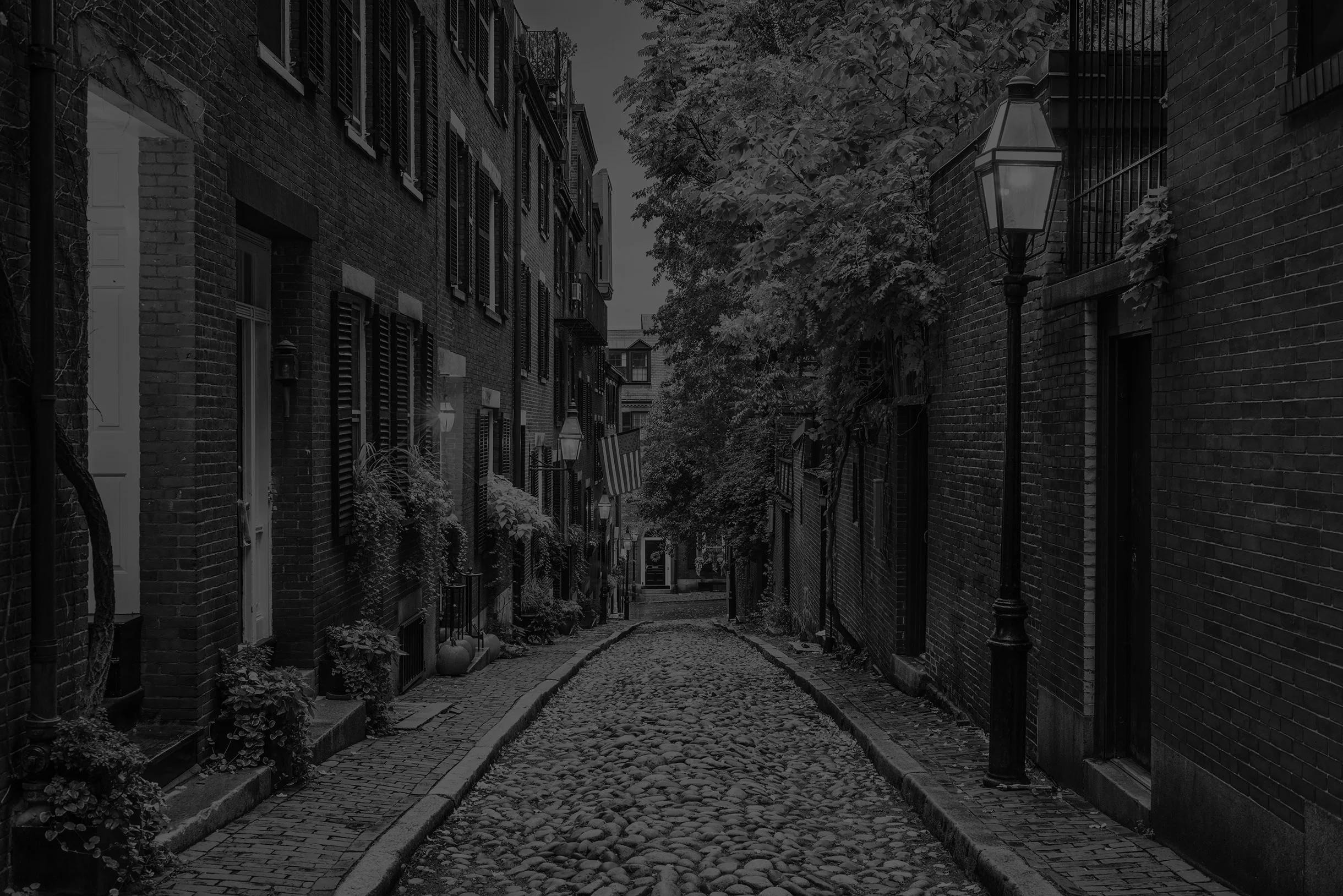 acorn-street-in-boston-massachusetts-mobile.jpg