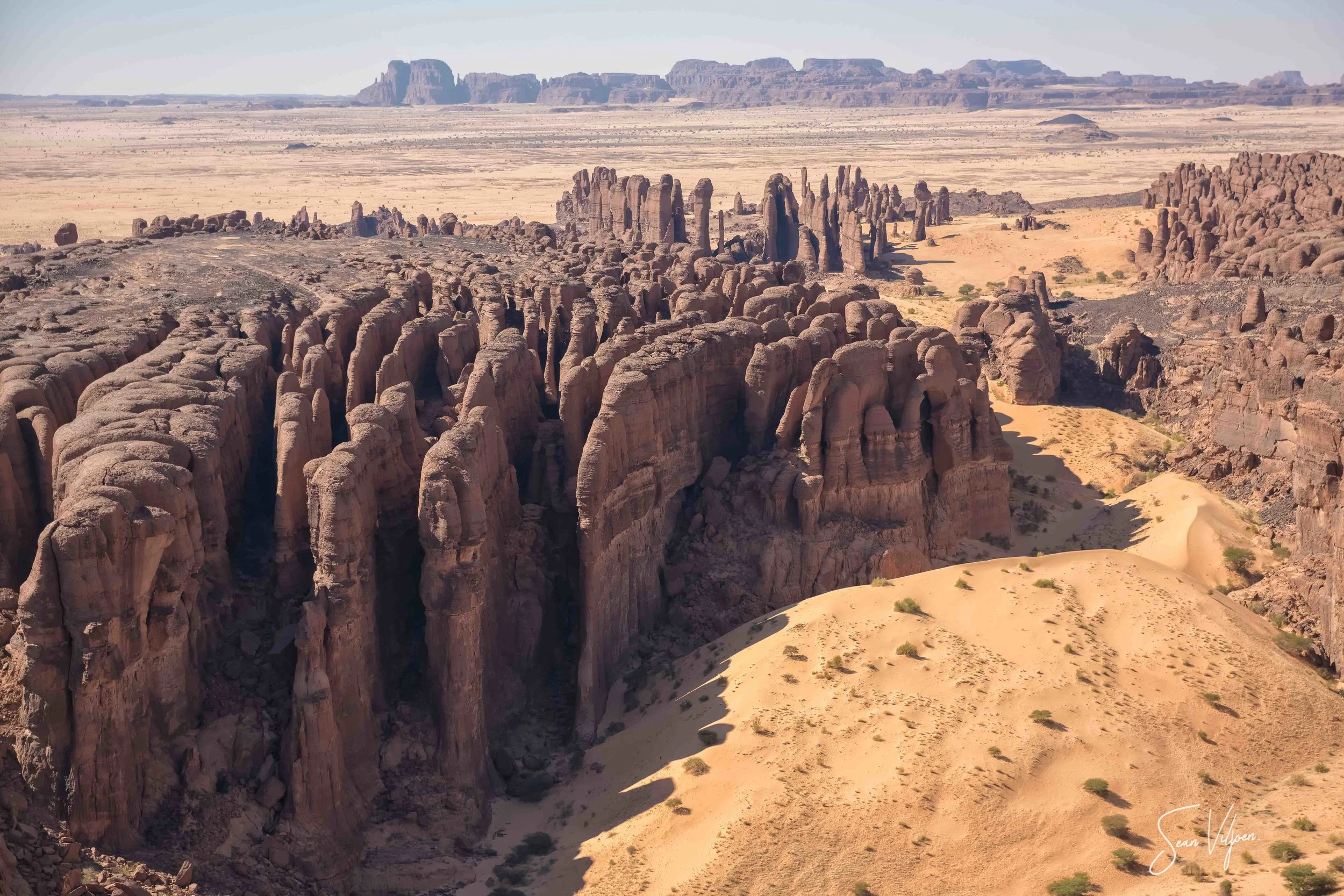 Chad_ennedi_rockformation_arch_seanviljoen-1.jpg