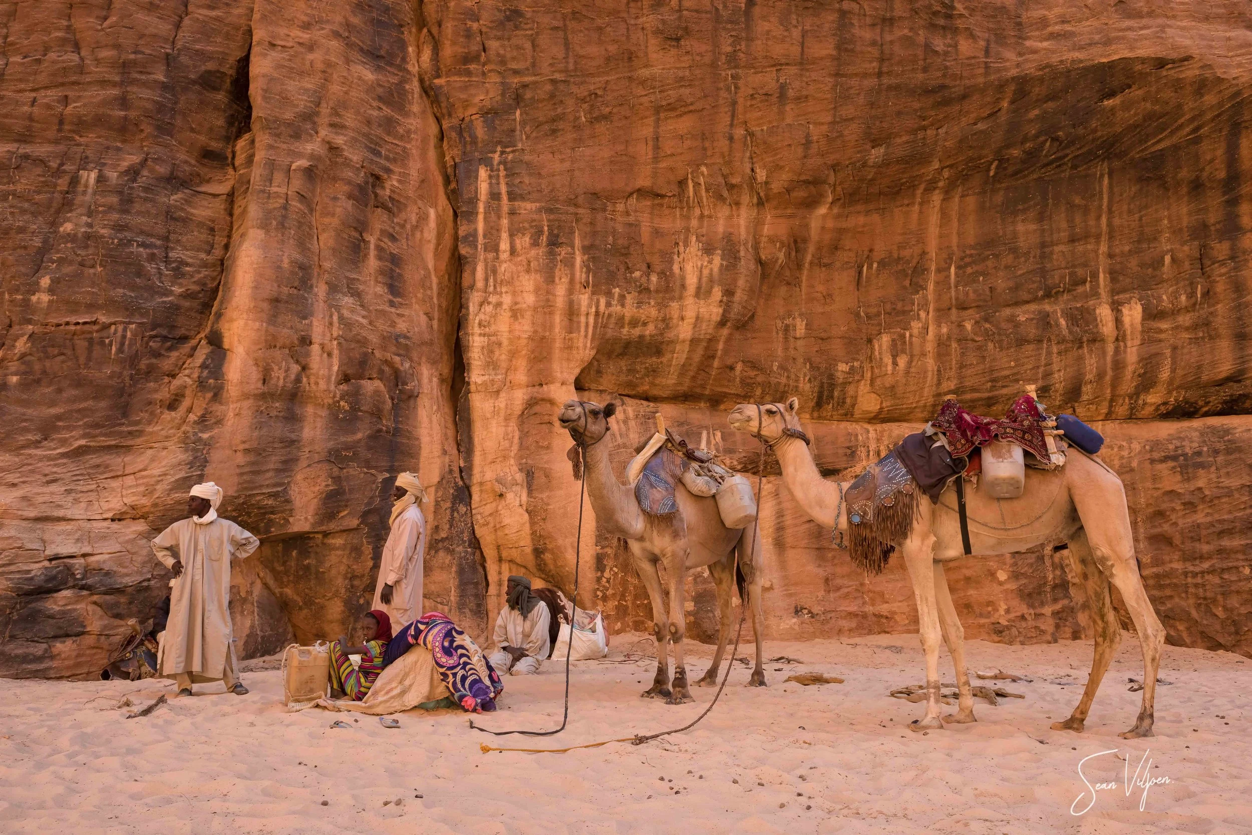 Chad_ennedi_rockformation_arch_seanviljoen-2.jpg