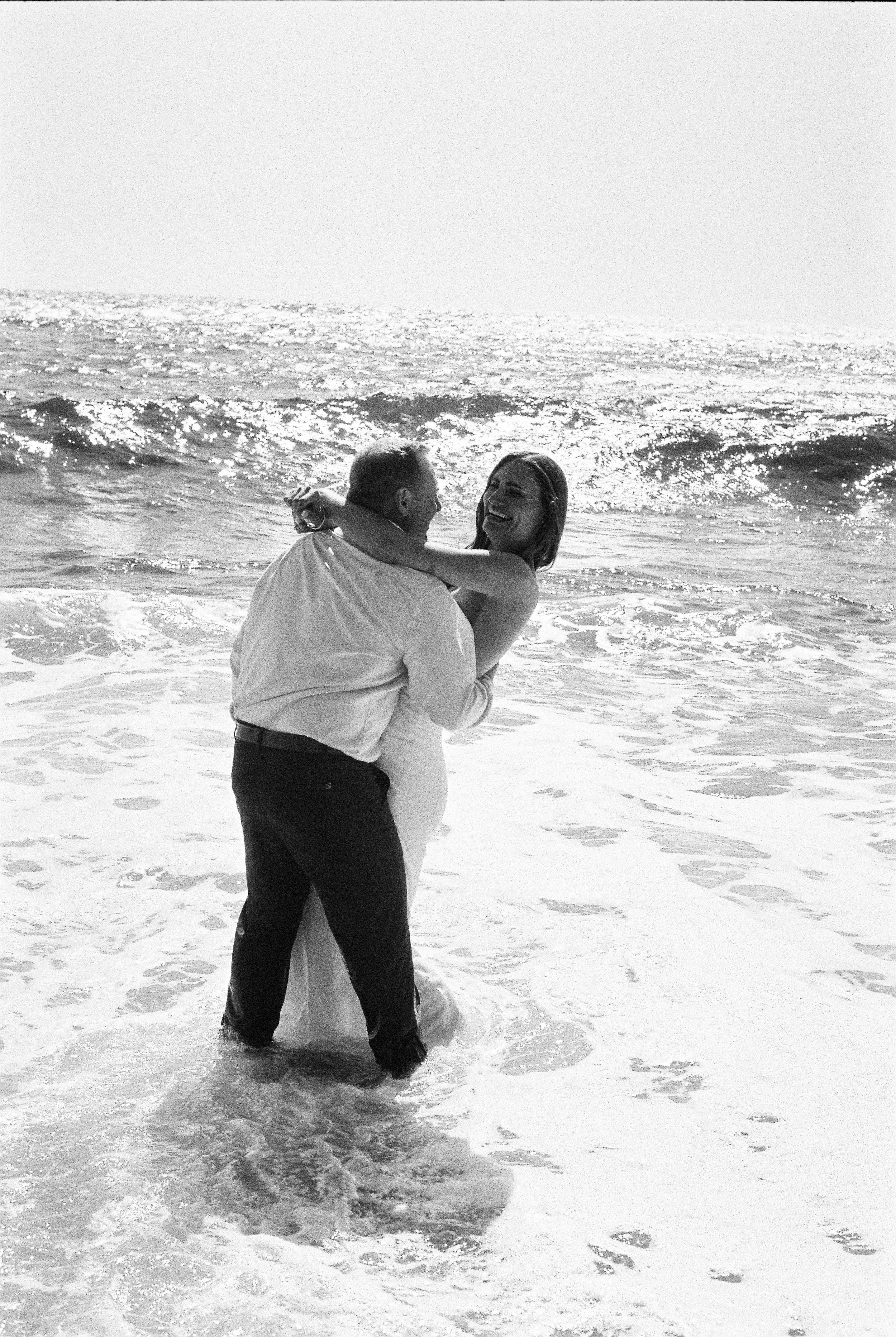 JM100826BW031393-11.jpg