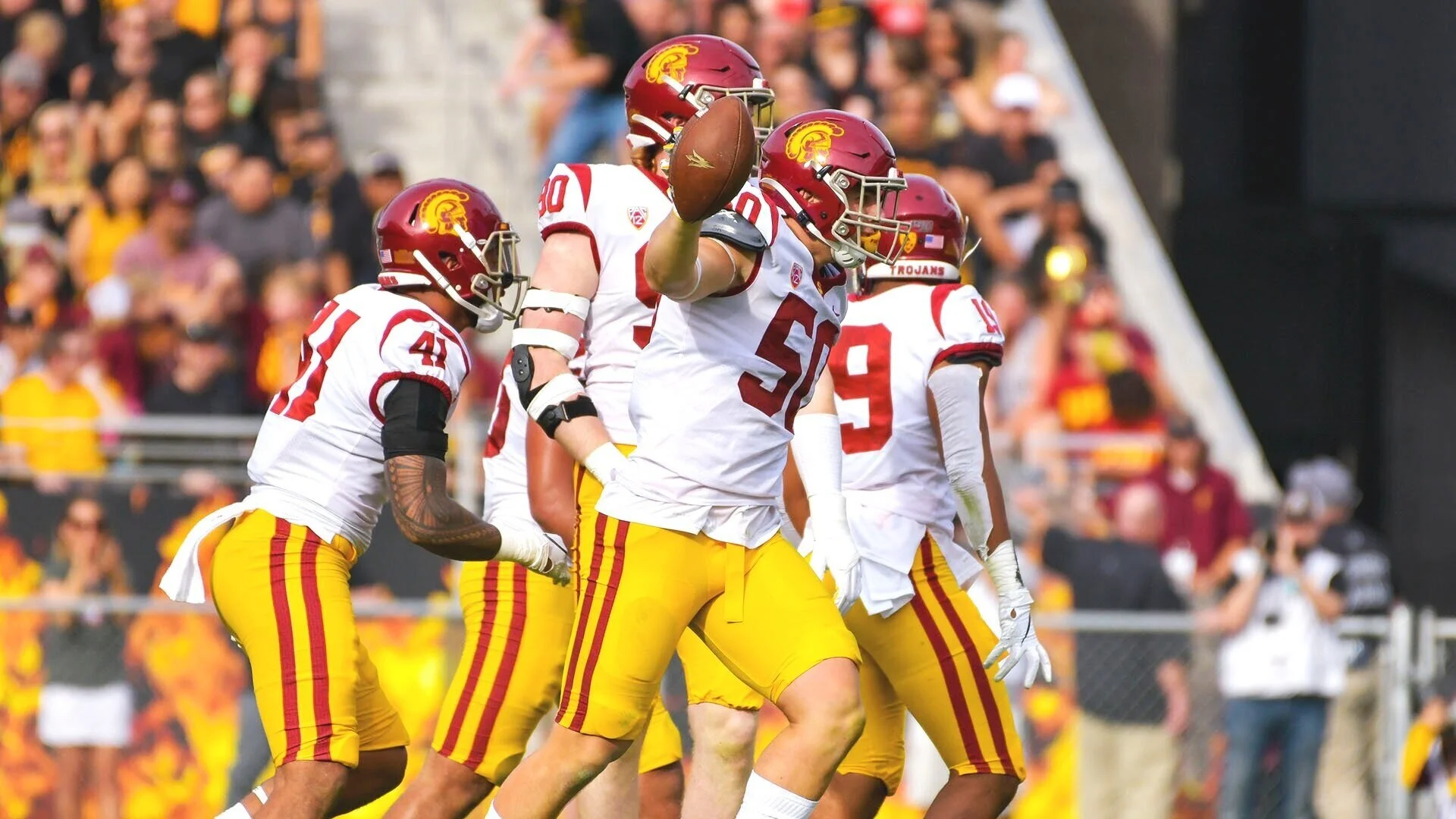 usc_trojans_football_nick_figueroa.jpg