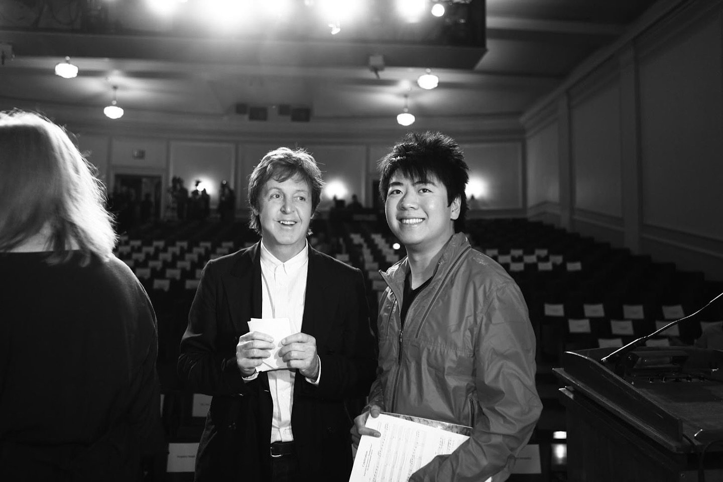 Throwback to a truly unforgettable moment with the one and only Sir Paul McCartney. Such an inspiration🎹🎶