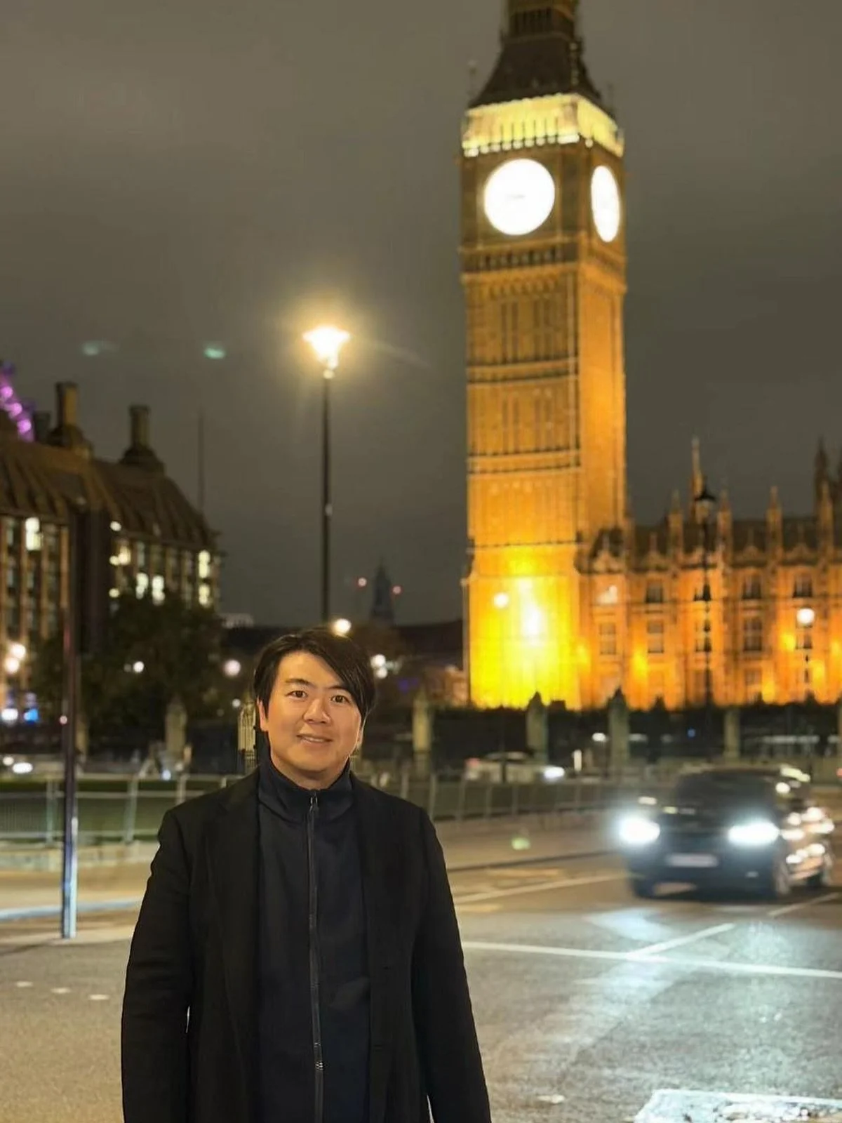 I am really enjoying my time in London! Have you got any recommendations for me while I am in the city? 🏙️