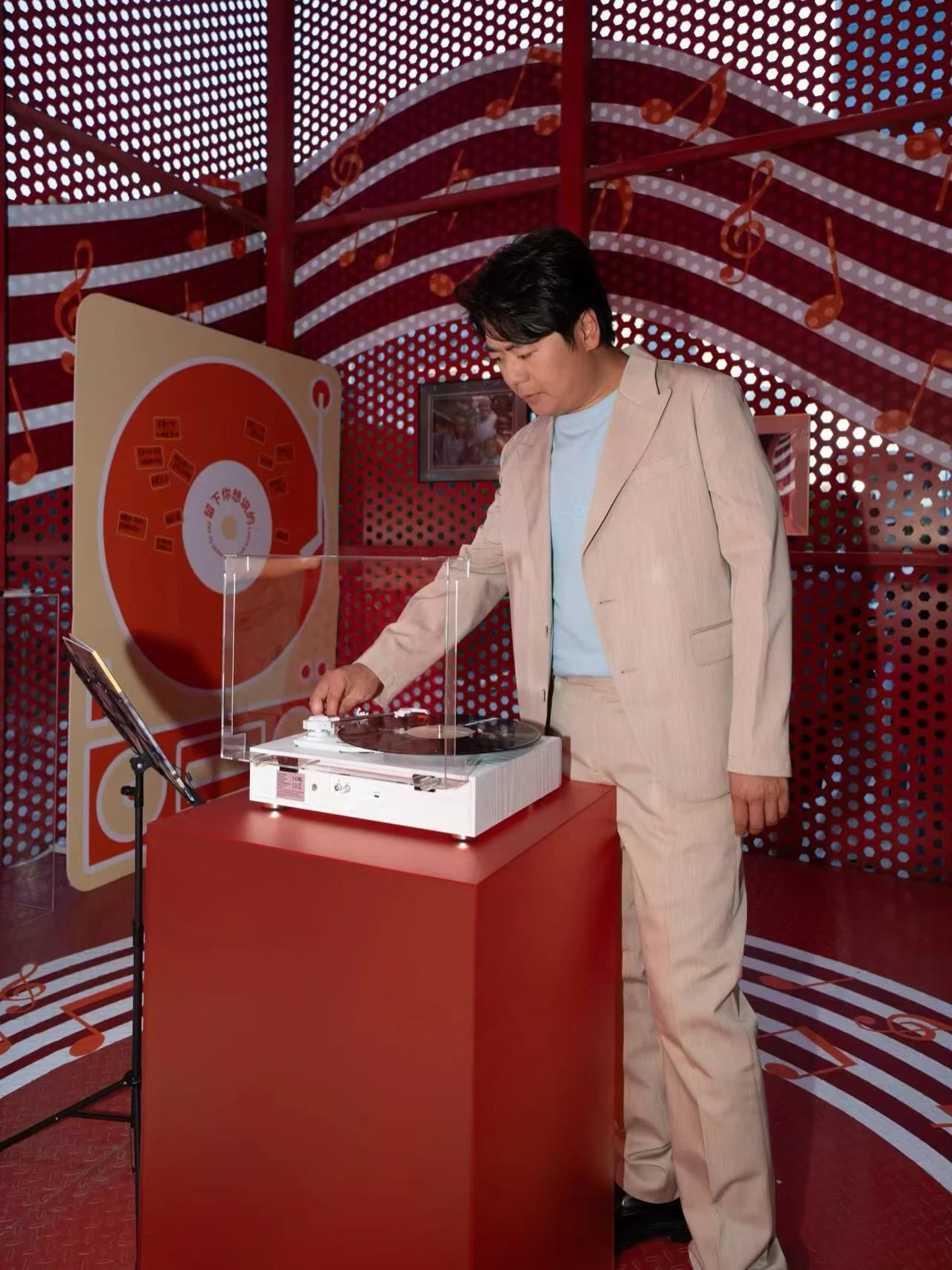 Finding Music everywhere I go! 💿 
I&rsquo;ve loved seeing your responses to my interpretations of Liszt&rsquo;s Consolation No.2 and Musashi Project&rsquo;s Sadness and Sorrow.