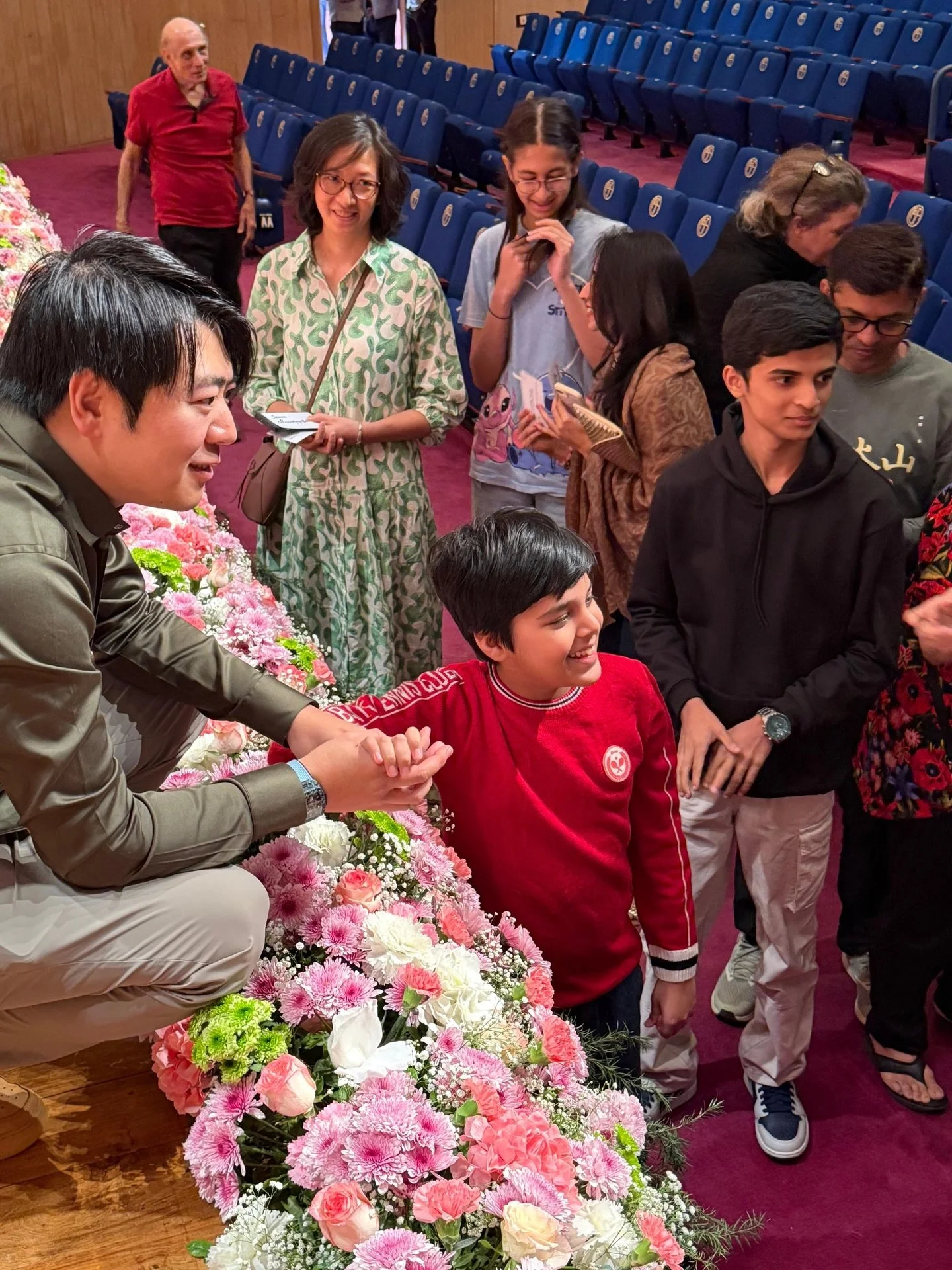 I had a wonderful time in Mumbai recently! Here are some of my favourite moments from the rehearsal and dinner with Maestro Zubin Mehta.
📸: Sooni Taraporevala