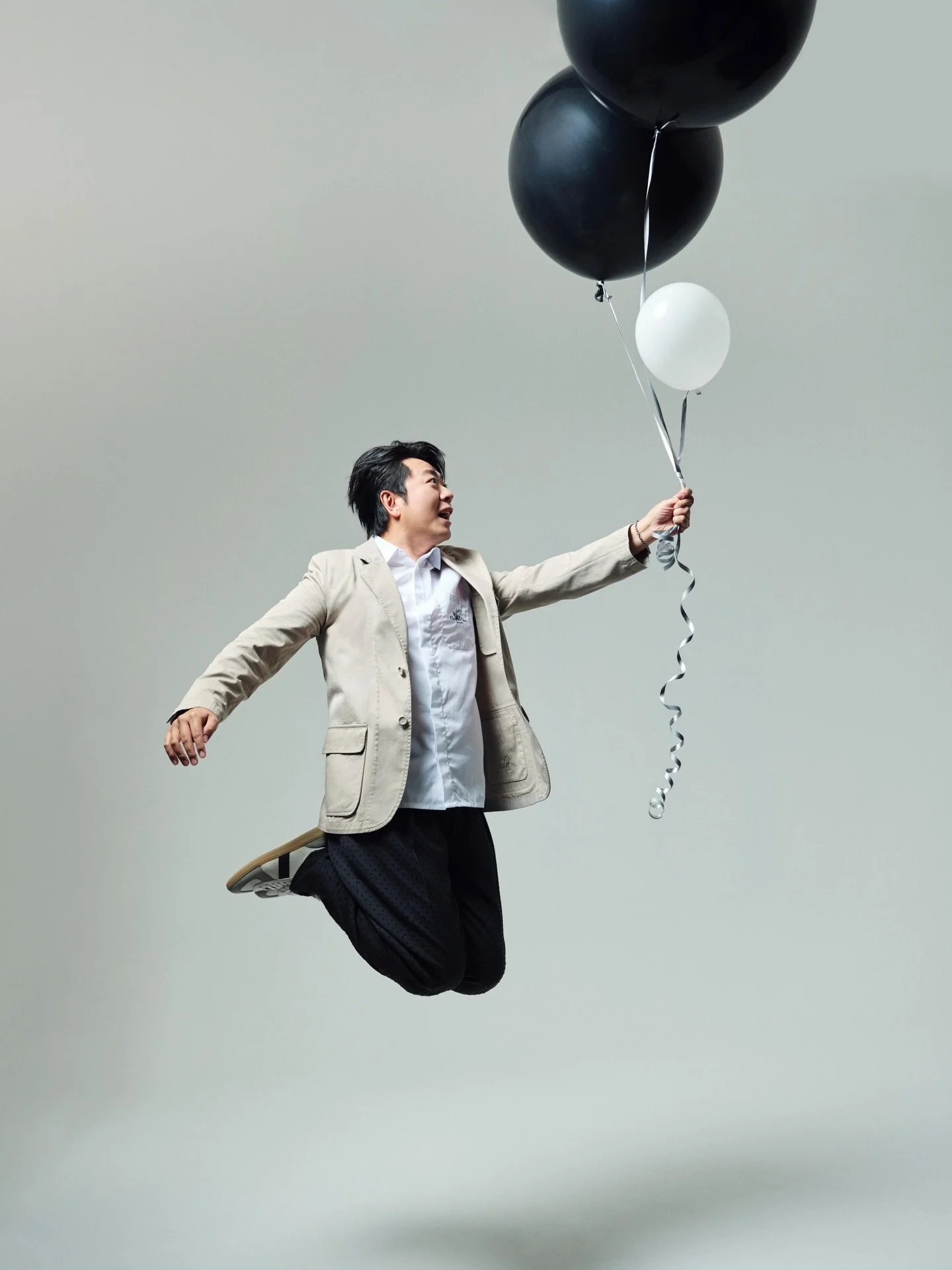 What a truly special moment to reach 1 million followers&hellip;I&rsquo;m so grateful for all of your support and for sharing this journey with me 🎹