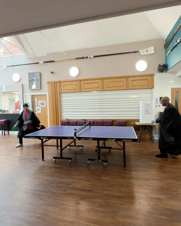 @lordsimonwoolley is not just an incredible principal&hellip; he&rsquo;s also a very good ping pong opponent. This match was very exciting 🏓 You can see all the effort I put in on the final picture.