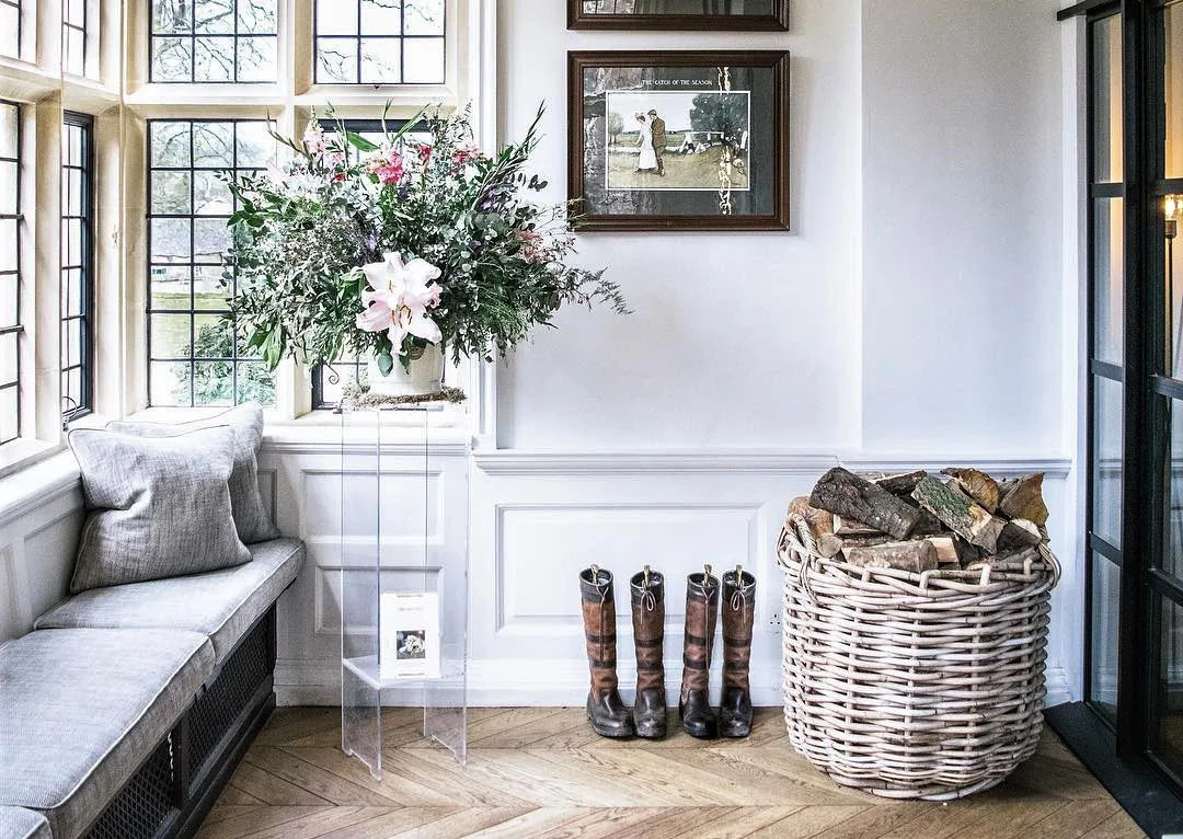We also offer a fully comprehensive Interior design package to take your project the final step.