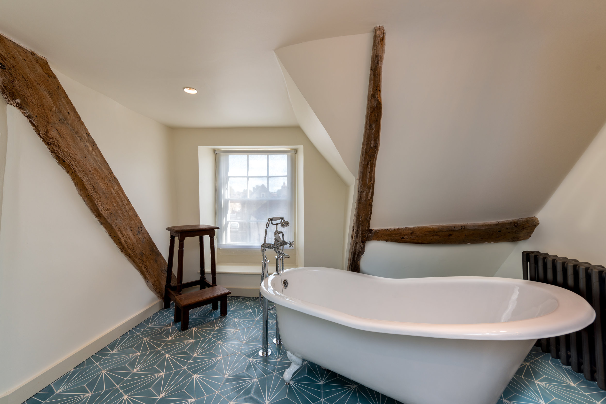 TEK-181004-124- HiRes.jpg