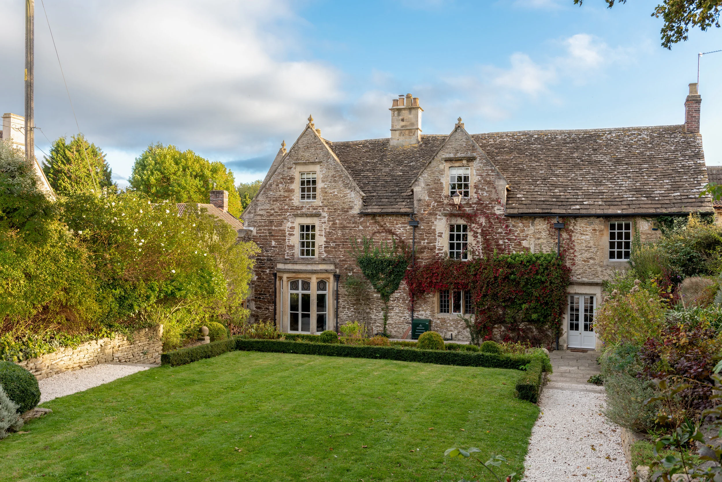 TEK-181004-04- HiRes reduced.jpg