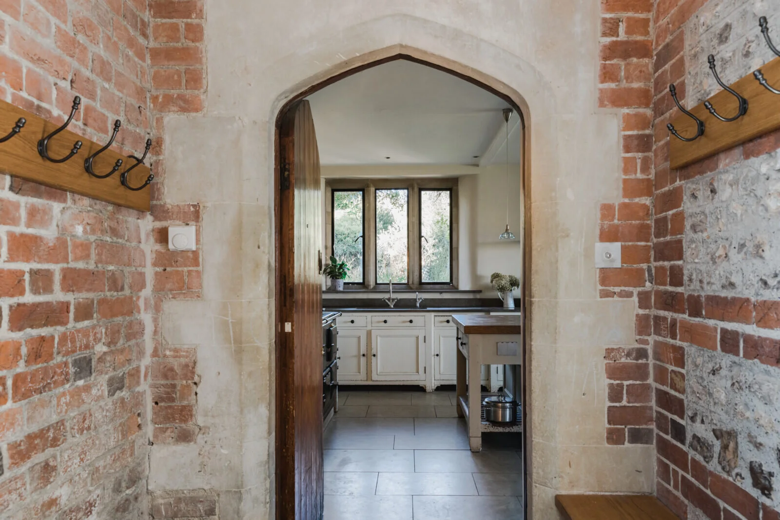 Woolland-House-007.jpg