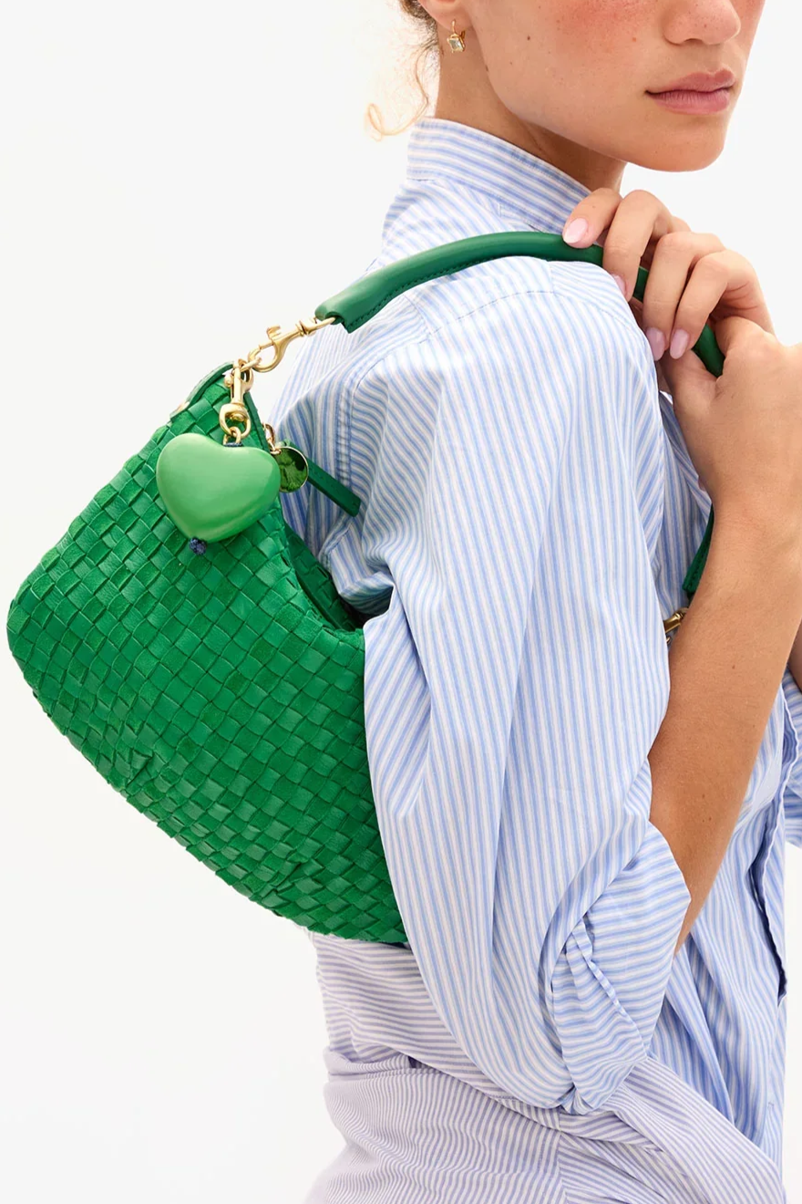 Petit-Moyen-Messenger-Leather-and-Suede-Woven-Checker---CVH1000373-GRASS---Laura_3_2400x.jpg.png