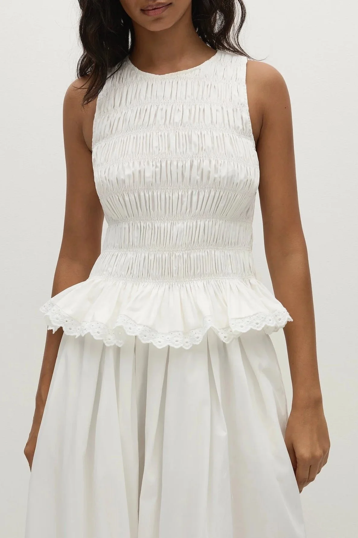 S142-FF4210-WHT-25081-FaithfullTheBrand-D3-4583_aaec7d8b-543d-4f29-9fd4-10d43e6af342.webp.jpg