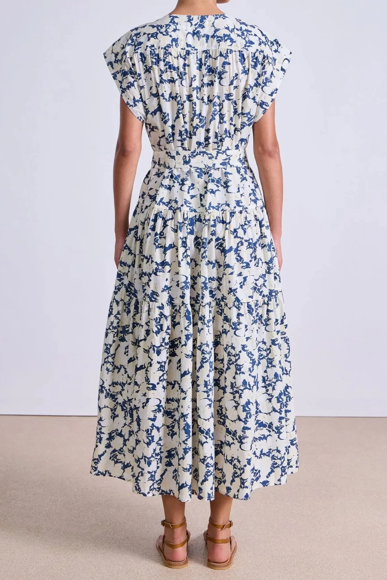 20241119AAPF25Lookbook7933.jpg