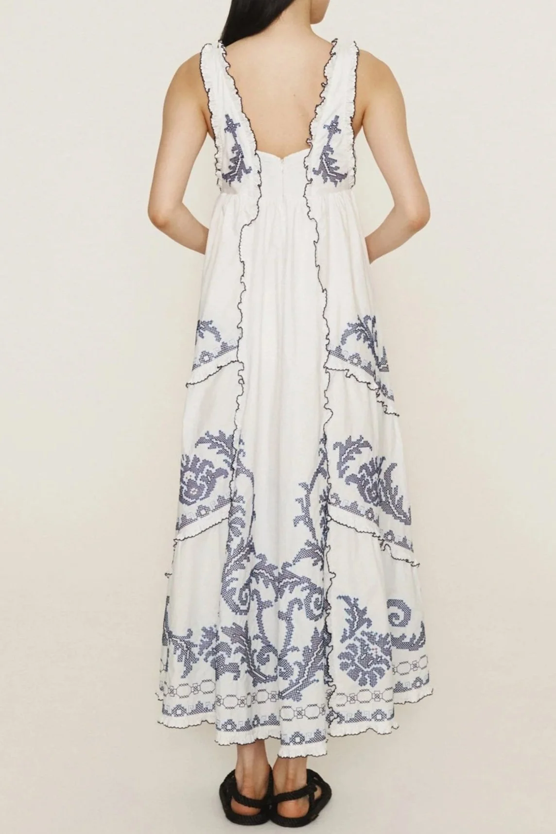 alemais-sustainable-dress-midi-hazel-smocked-embroidered-midi-dress-44222389125337_6000x.jpg
