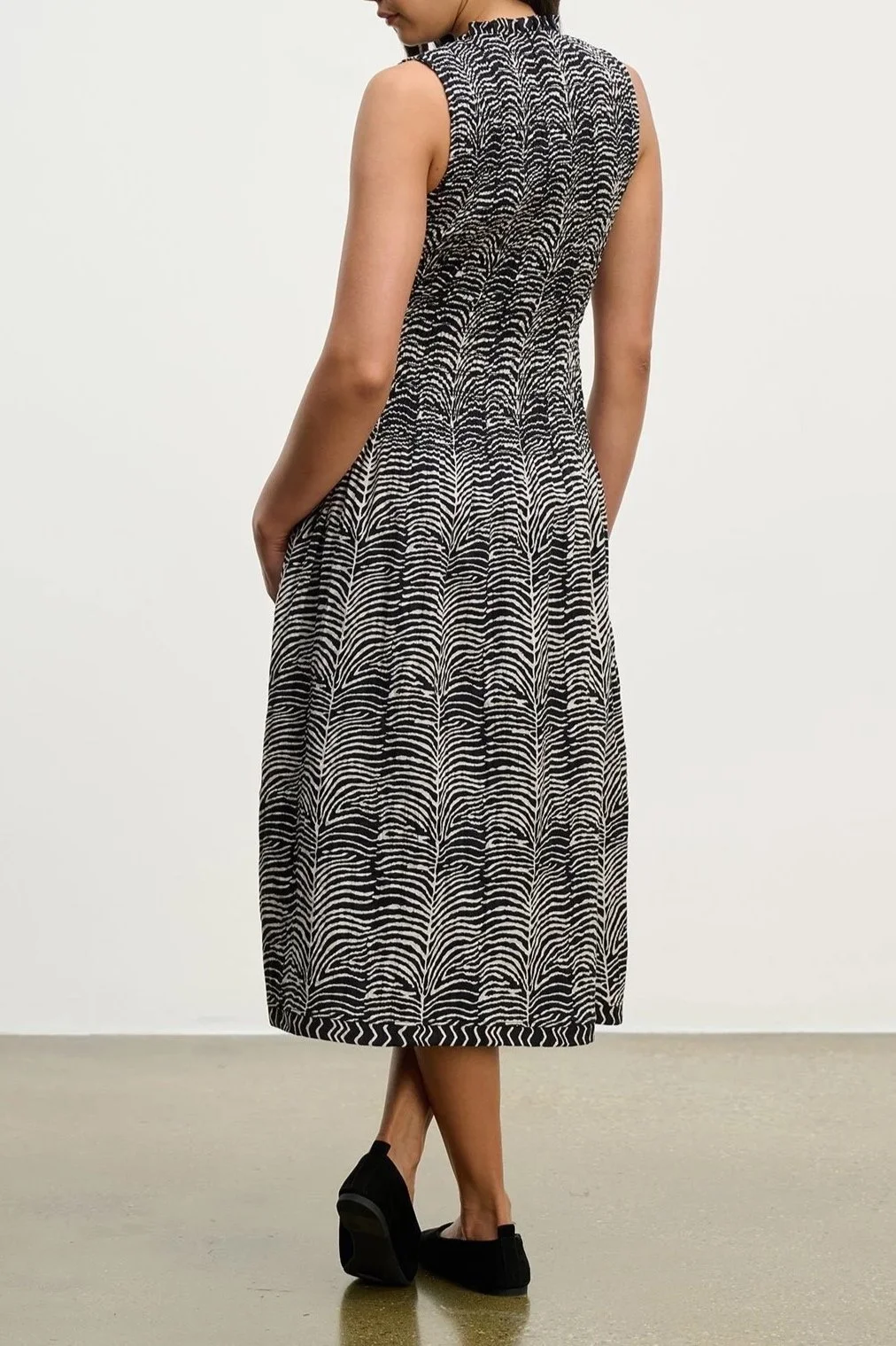 autumn-fern-prt-katherine07-black_047.jpg