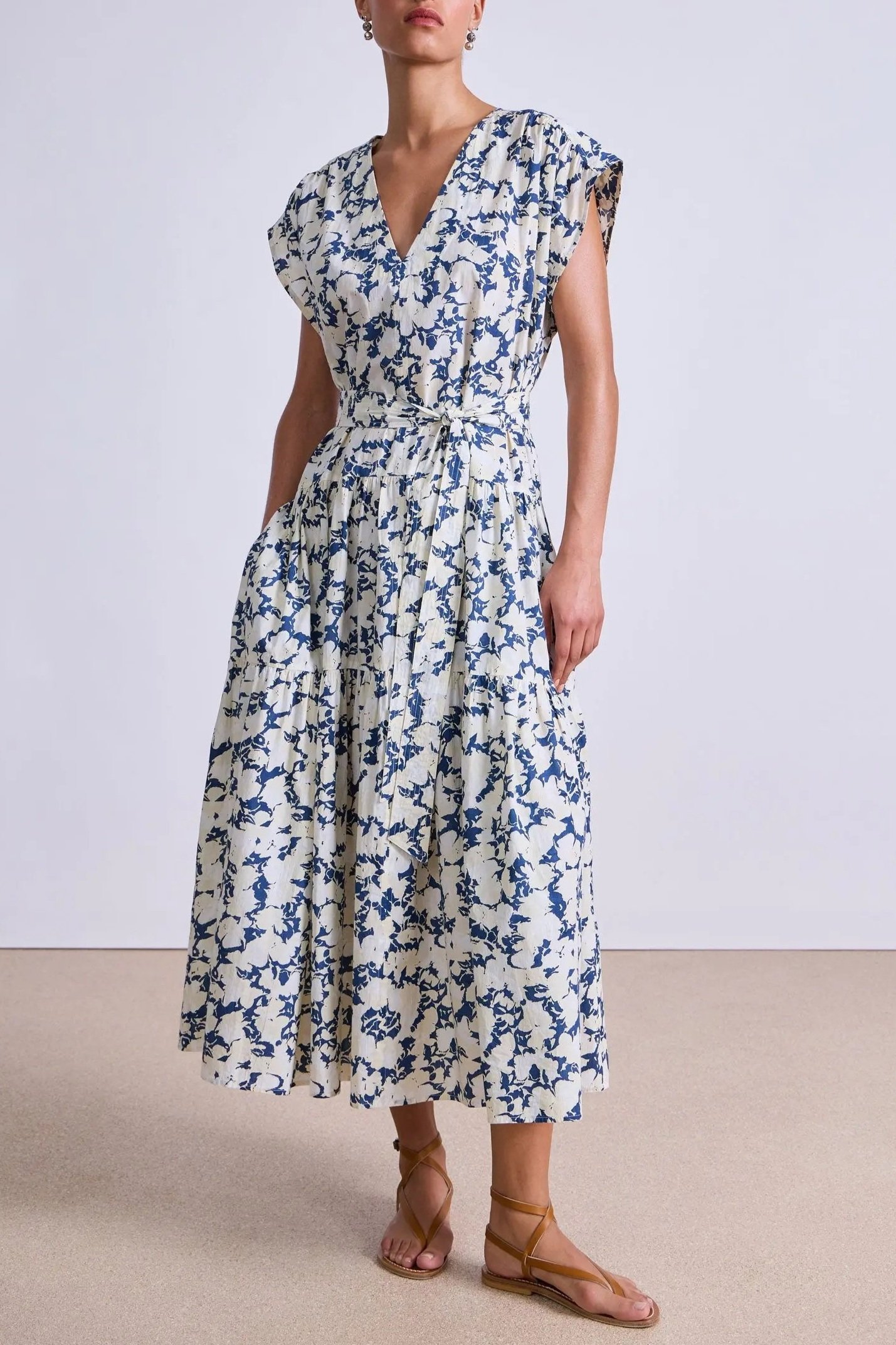 20241119AAPF25Lookbook7922.jpg