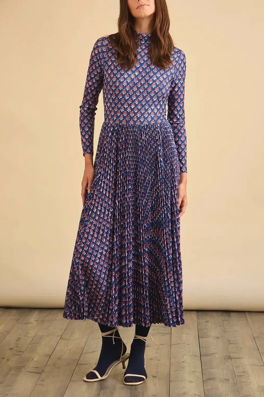SabineDress-AutumnFleurNavy-4.webp.jpg