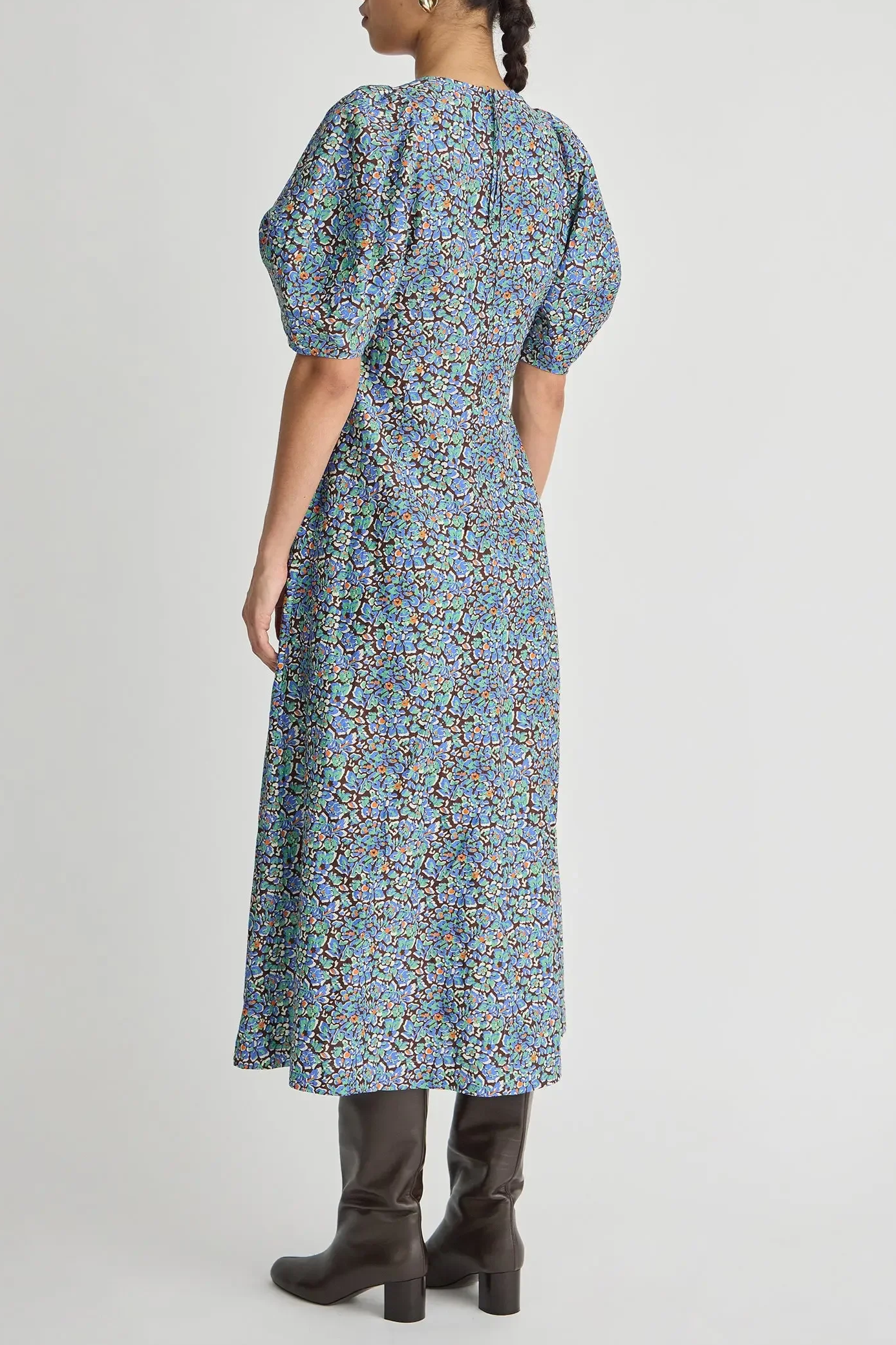 20260123AAFW26Lookbook_Shot_45_5044copy.png