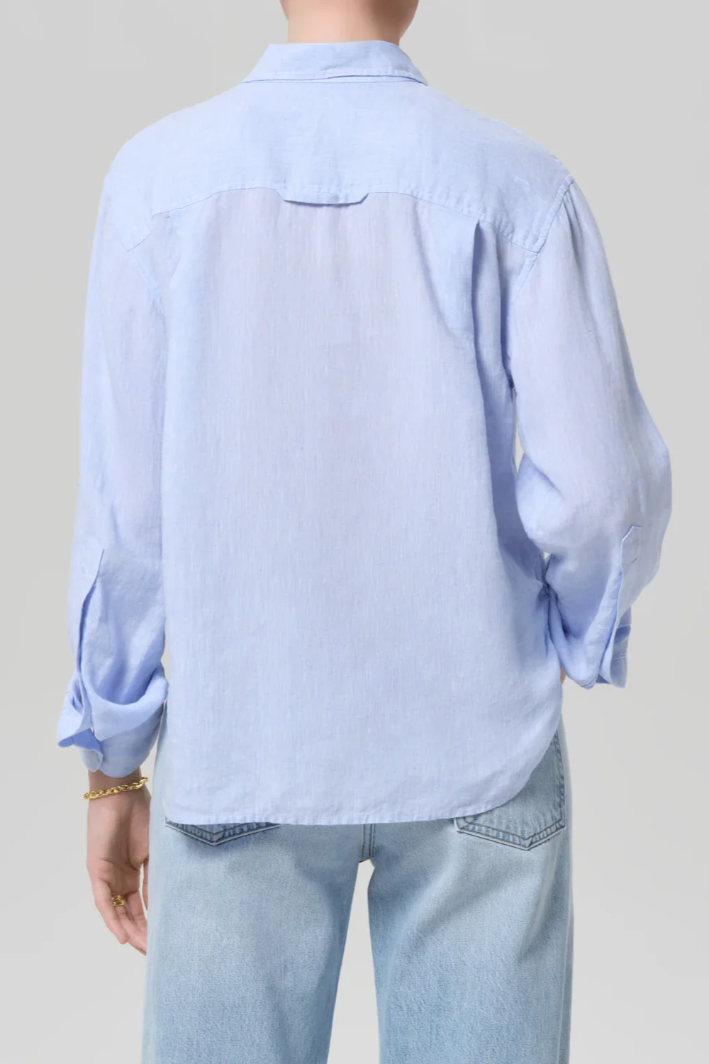 9293-1695_KAYLA_SHRUNKEN_SHIRT_LINEN_GLINT_0369.jpg.png