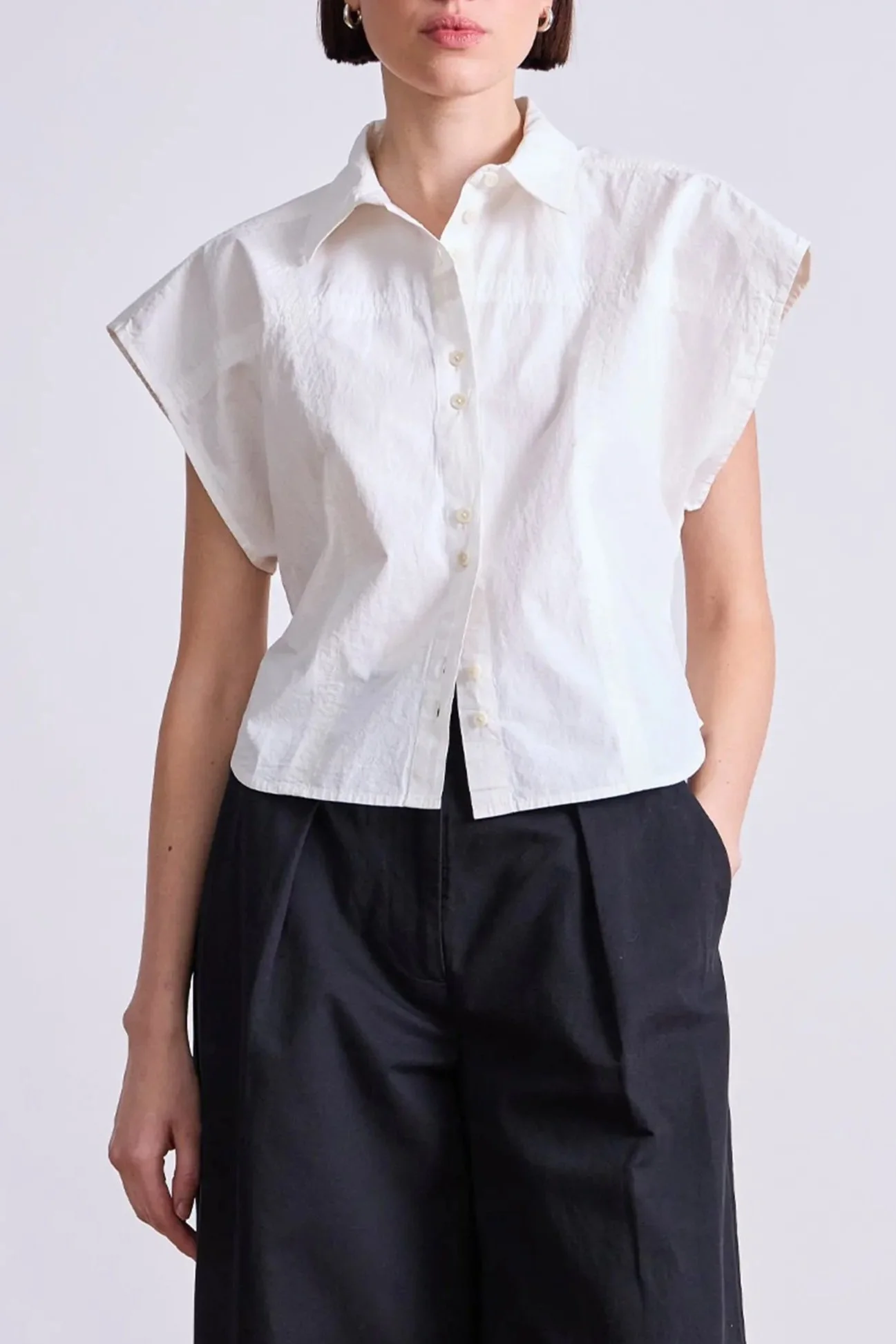 20250130AAFWLookbook10737_c15db302-8af4-497b-8345-51457eba9ed2.jpg