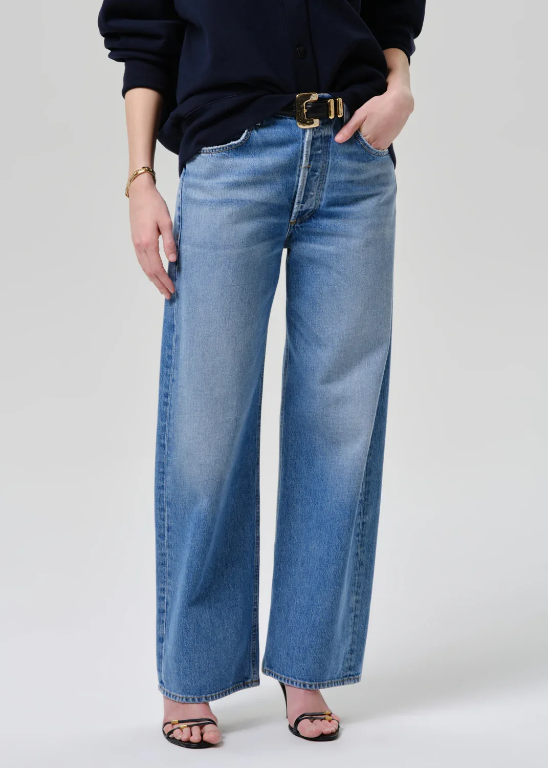 2053C-3017_AYLA_BAGGY_LONDON_0760.jpg.png