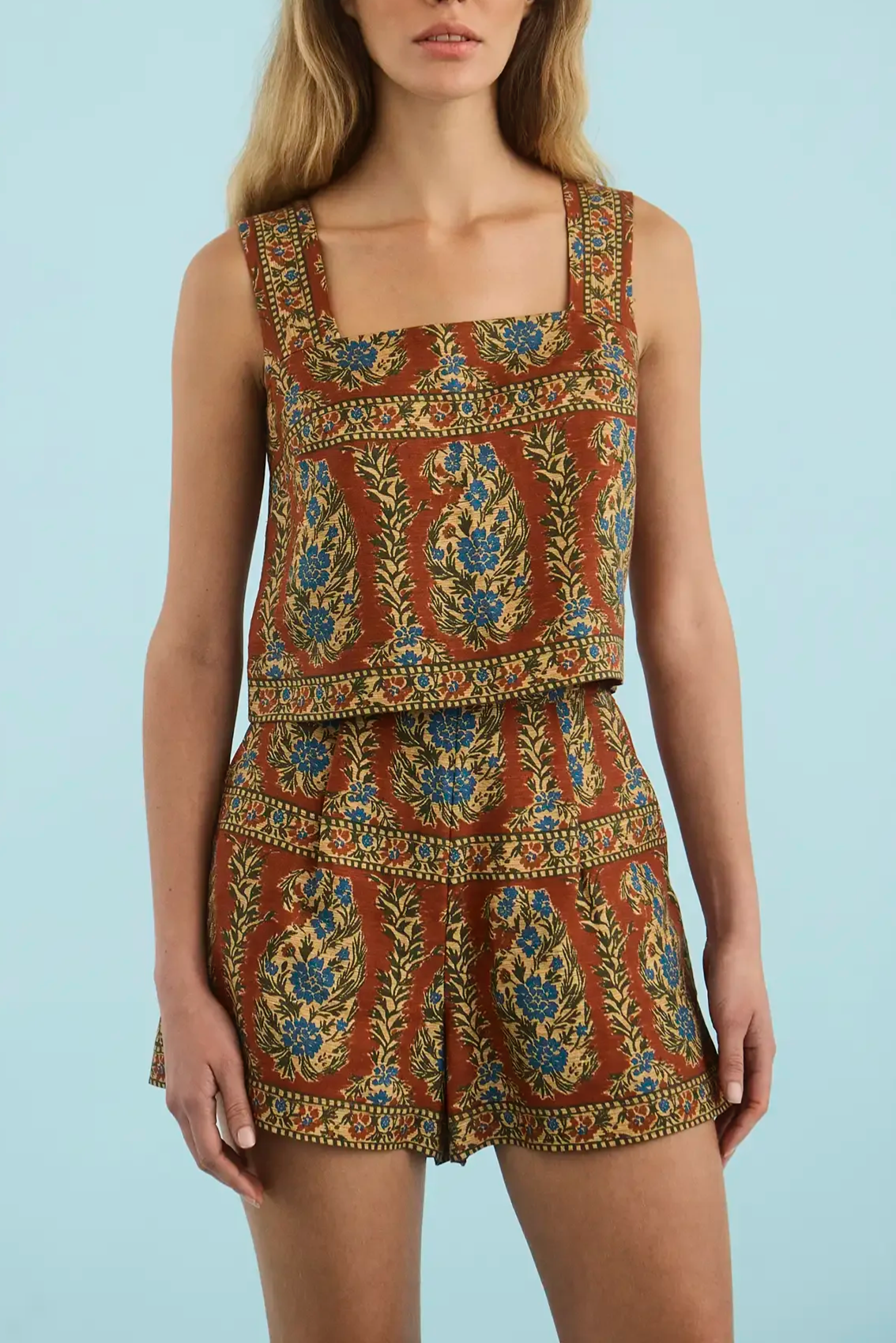 CorbyTop-AshtonShort-AmberGlenBrown-Fall2026-HunterBellNYC-2-resized.png