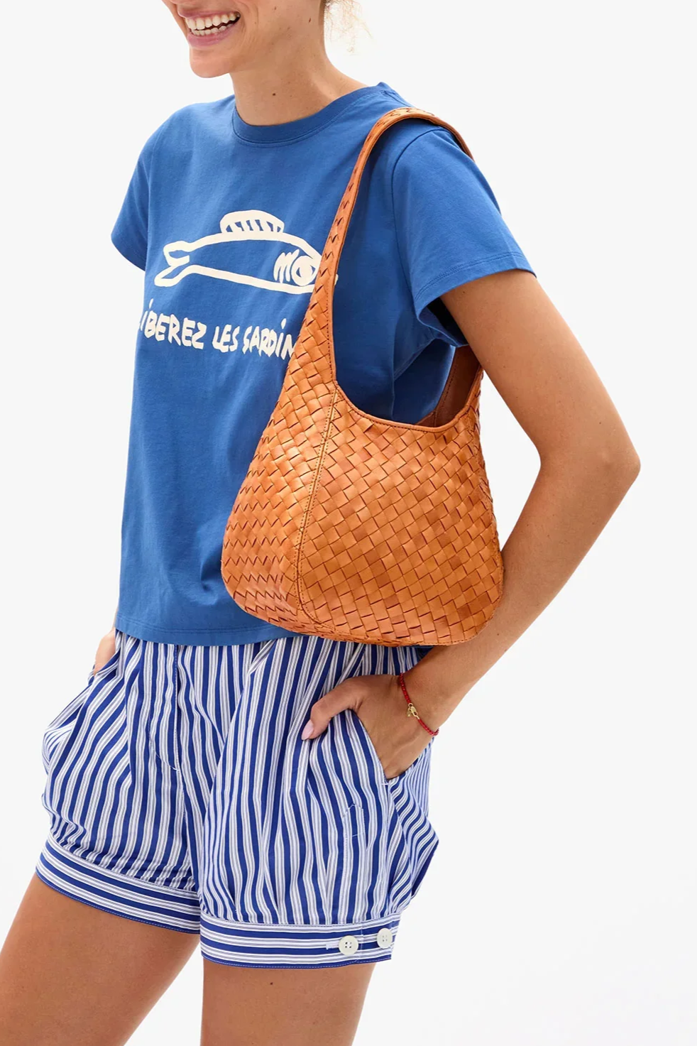 Petit-Bando-Medium-Woven-Diagonal---CVH1000200-NAT---Laura_1_aae03882-3527-4b7a-9d9b-089b1b6a6299_2400x.jpg.png
